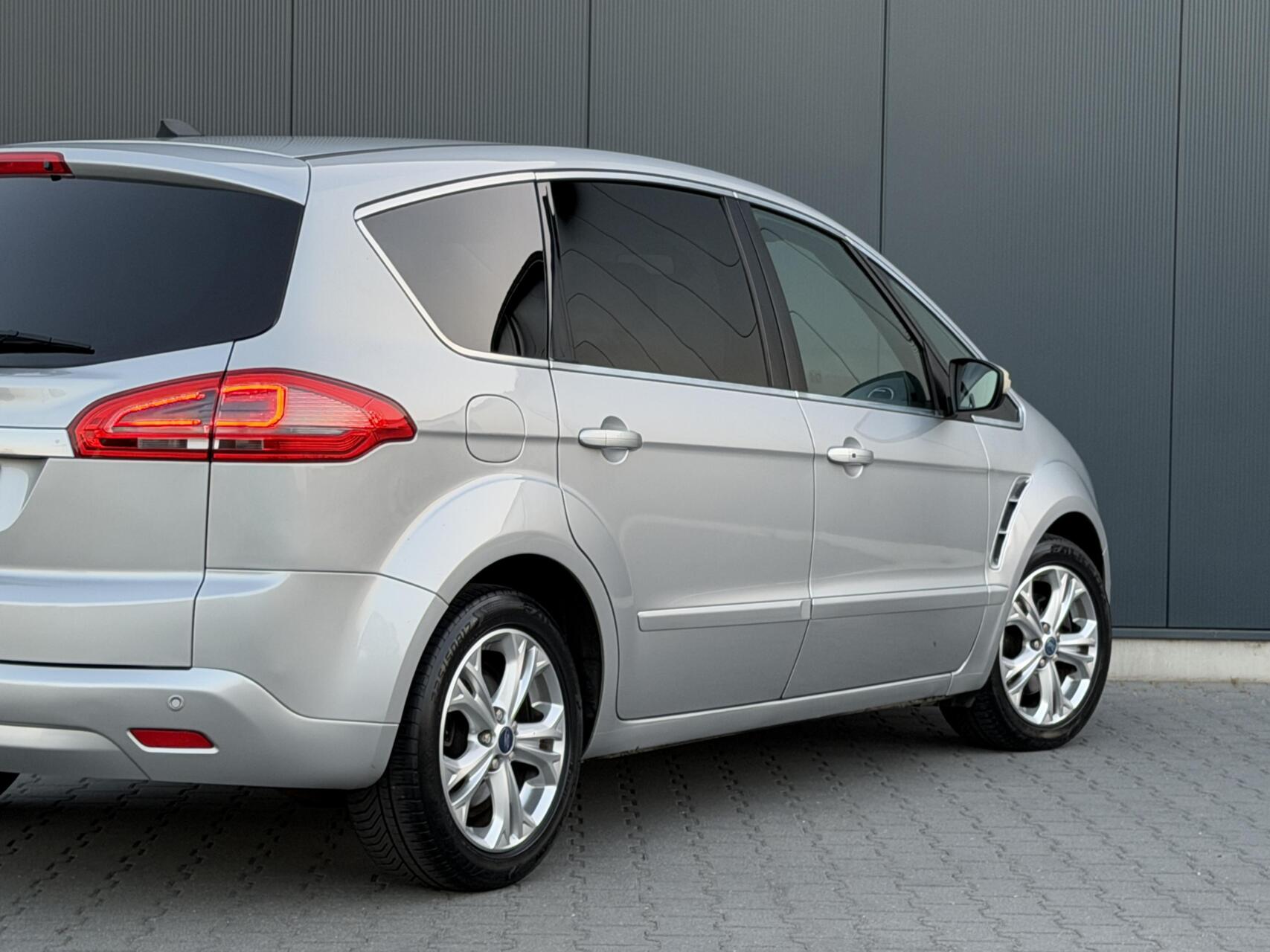 Foto van Ford S-max