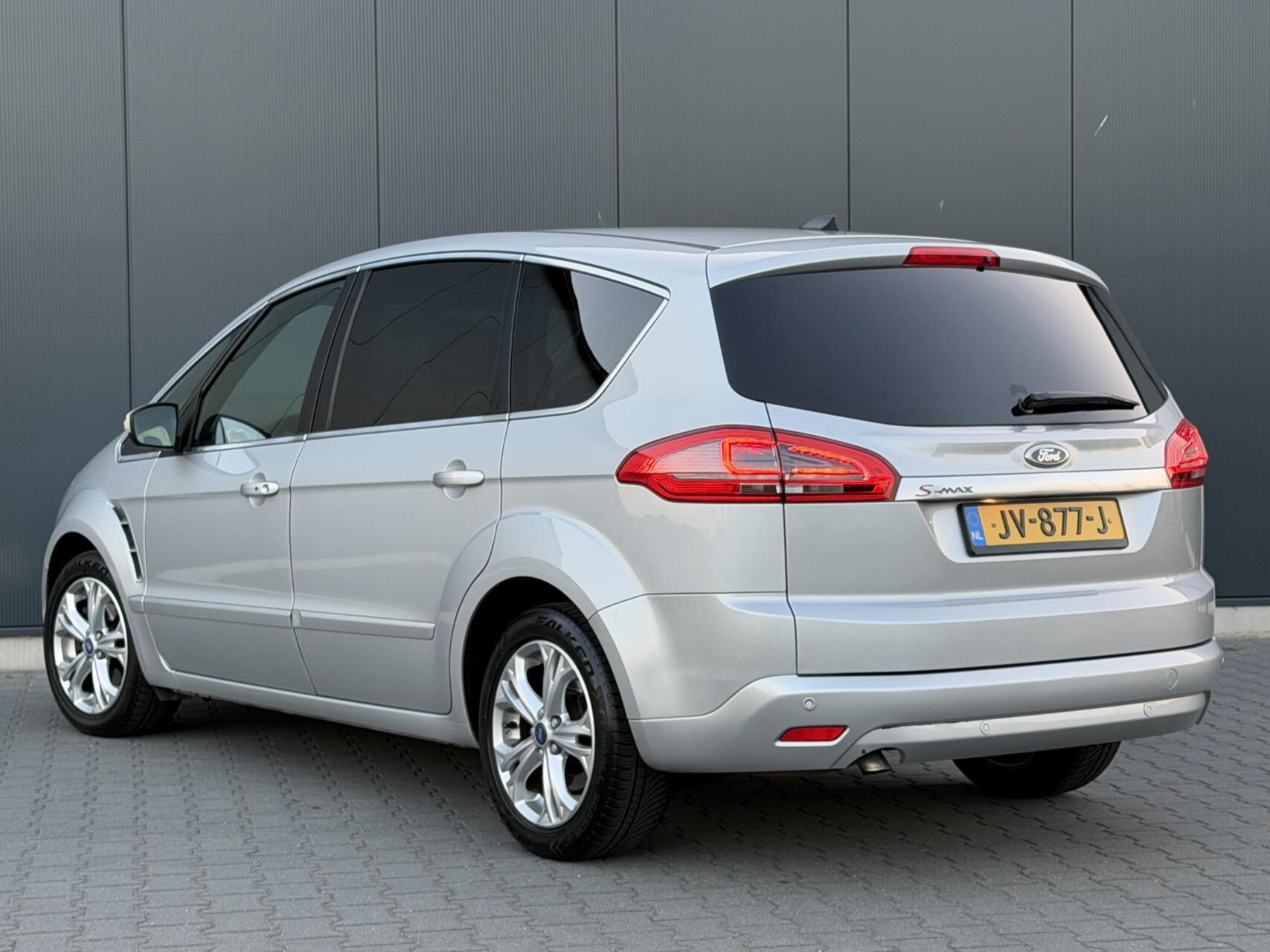 Foto van Ford S-max