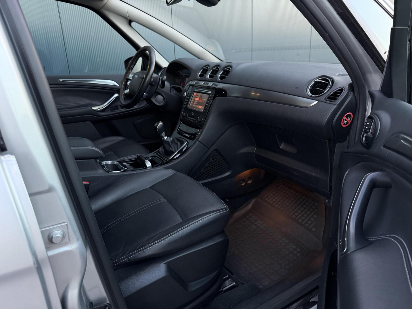 Foto van Ford S-max
