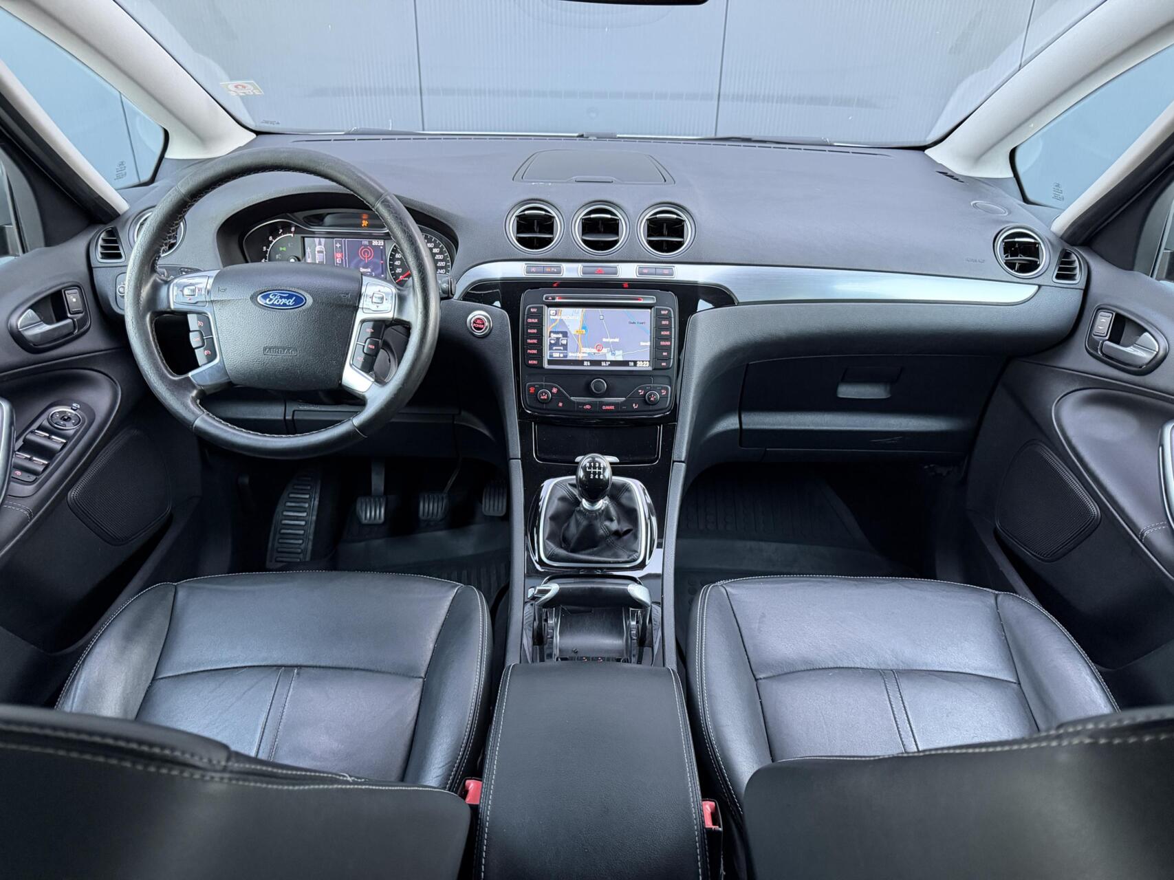 Foto van Ford S-max