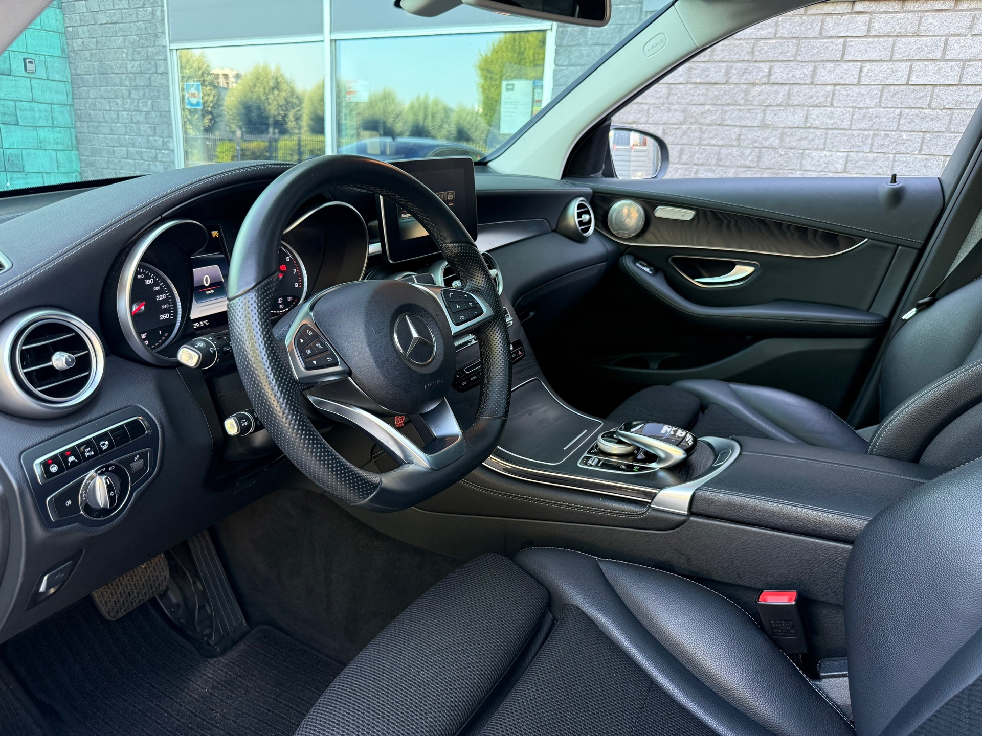 Foto van Mercedes-Benz GLC 250 4Matic