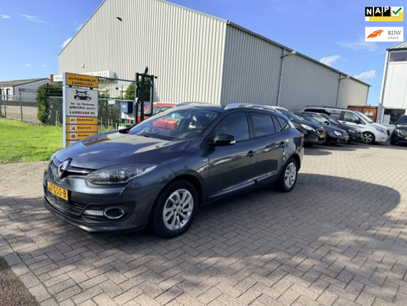 Renault Megane 1.2 TCe Limited 2016 - voorkant