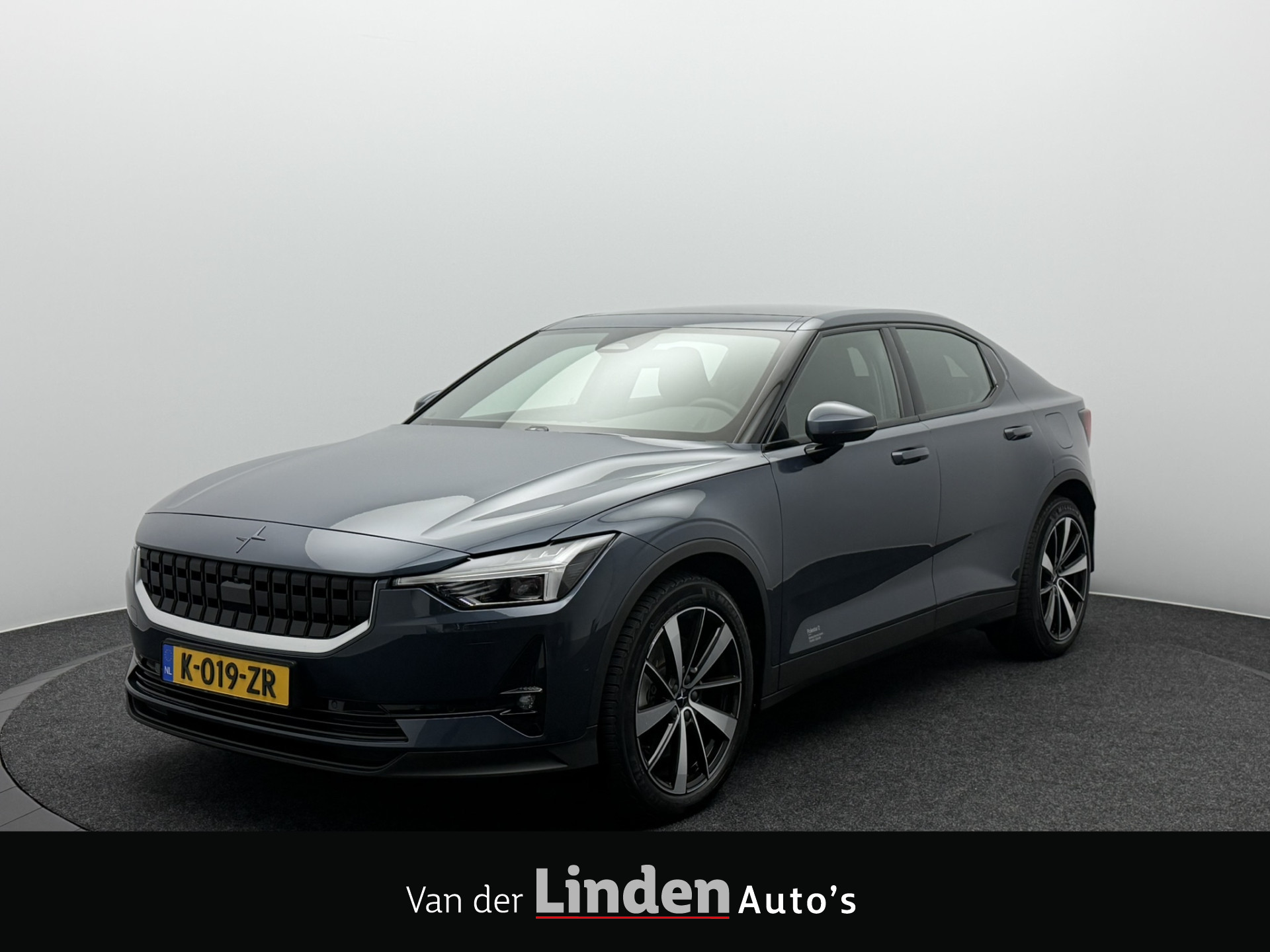 Polestar Polestar 2 78kWh 408pk Long Range Dual Motor Launch Edition | SOH 95% | Panoramadak | Stoelverwarming | CarPlay | 19" 2021 - voorkant