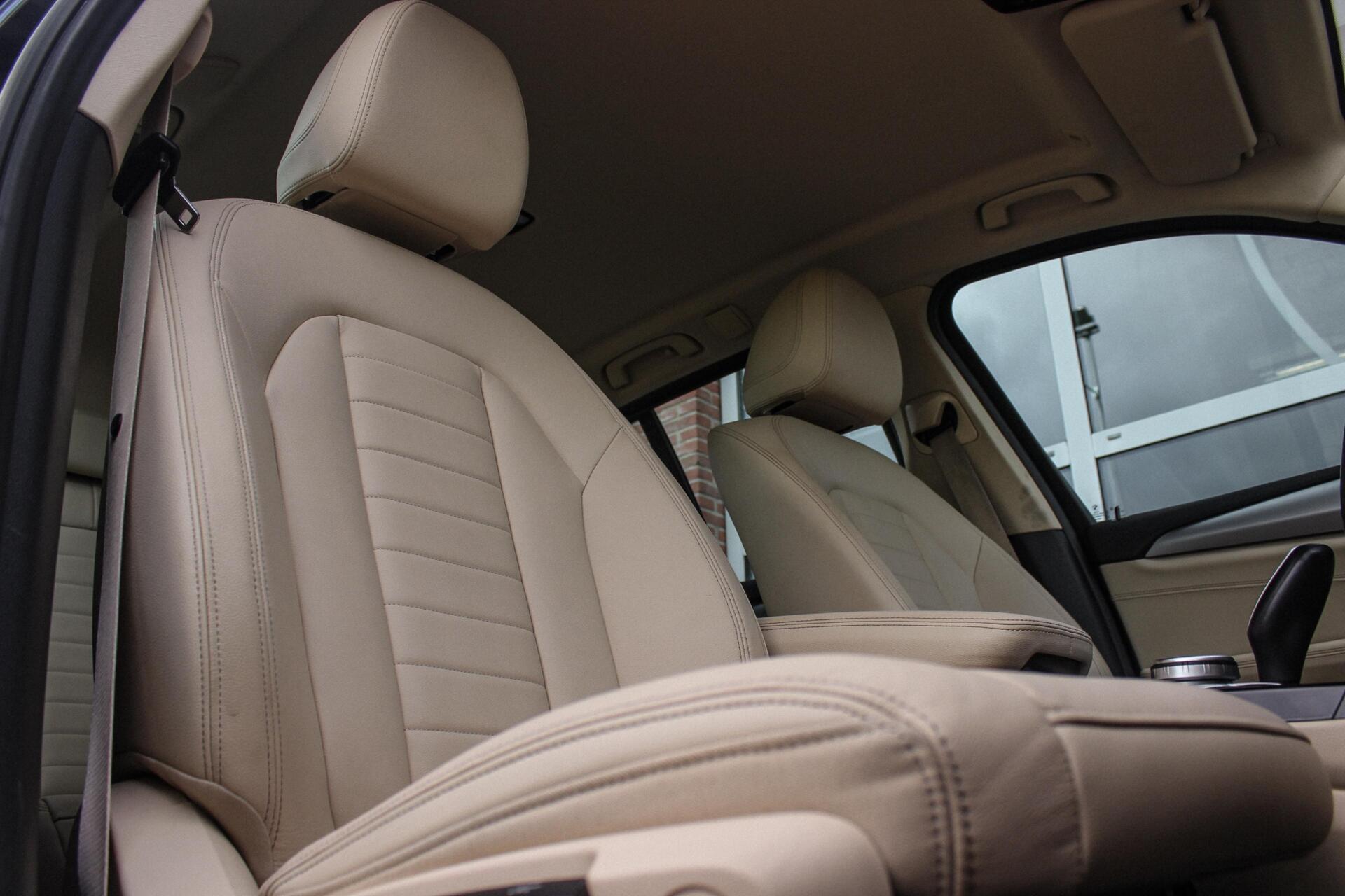 Foto van BMW X3 Xdrive30e