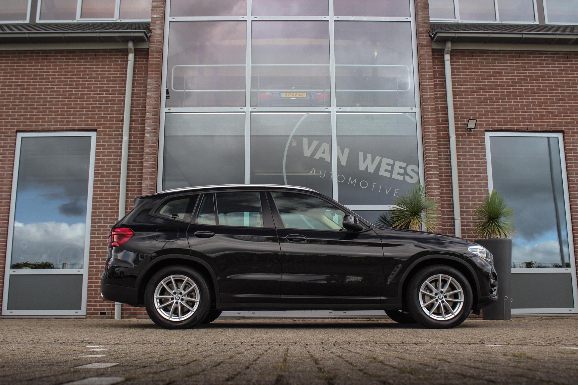 Foto van BMW X3 Xdrive30e
