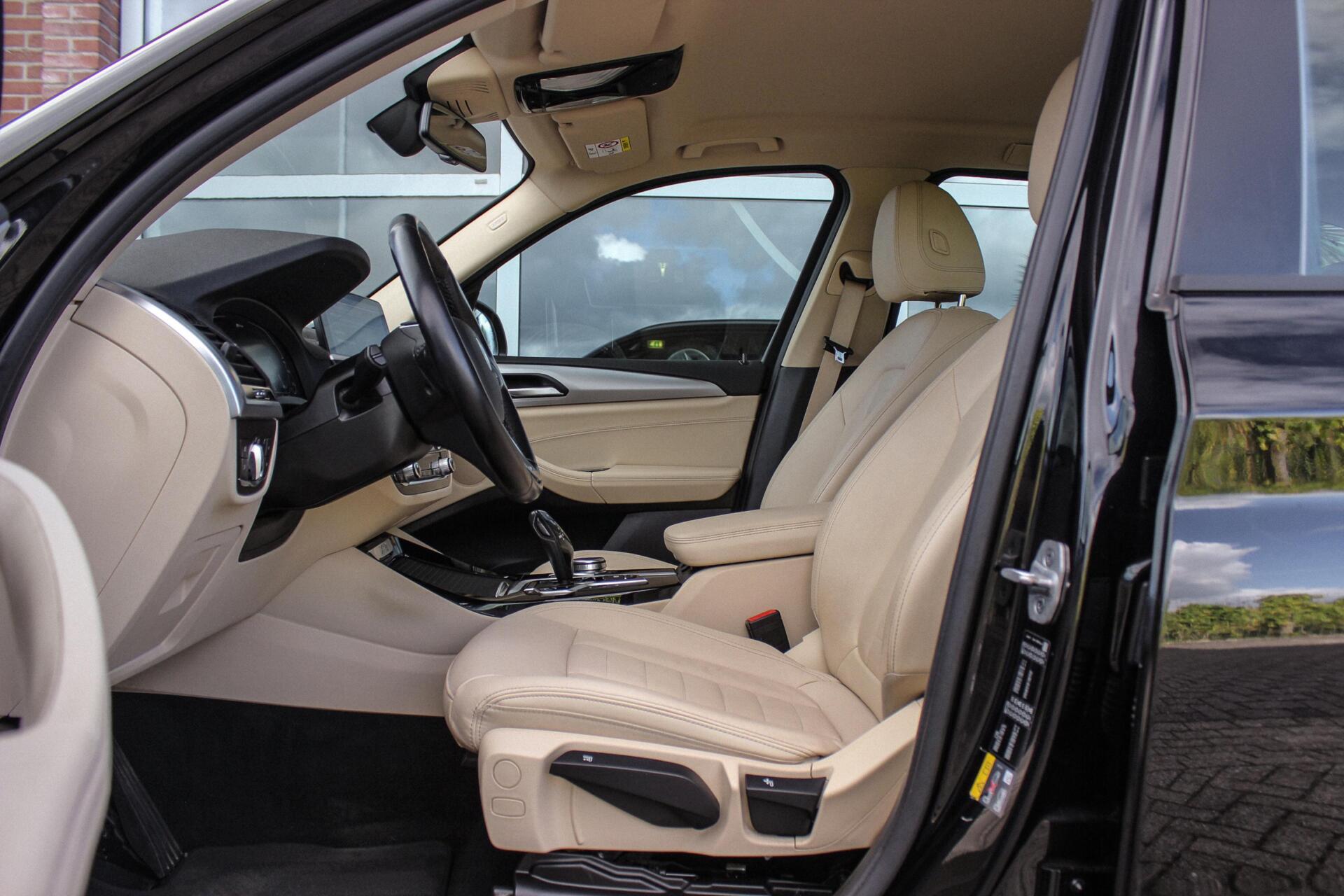 Foto van BMW X3 Xdrive30e