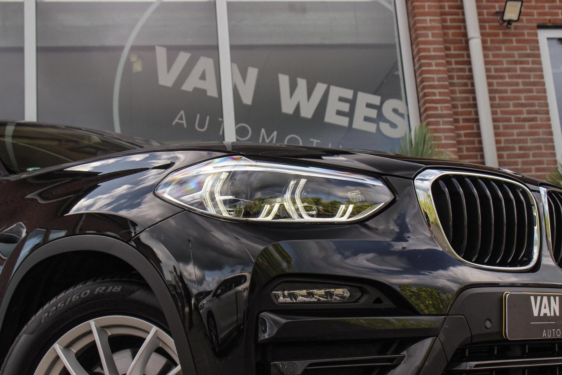 Foto van BMW X3 Xdrive30e