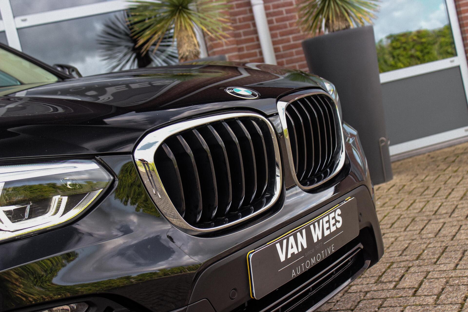 Foto van BMW X3 Xdrive30e