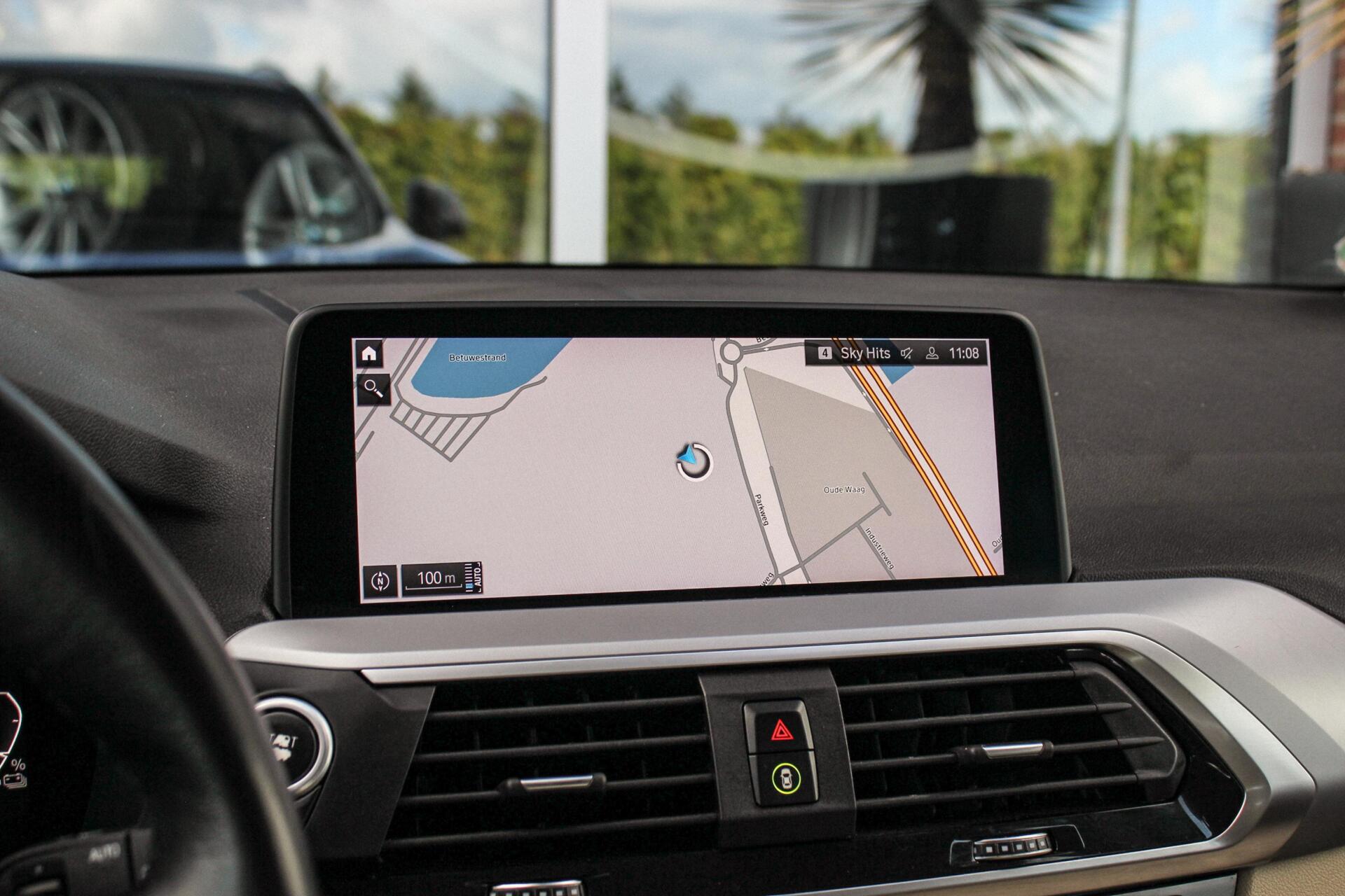 Foto van BMW X3 Xdrive30e