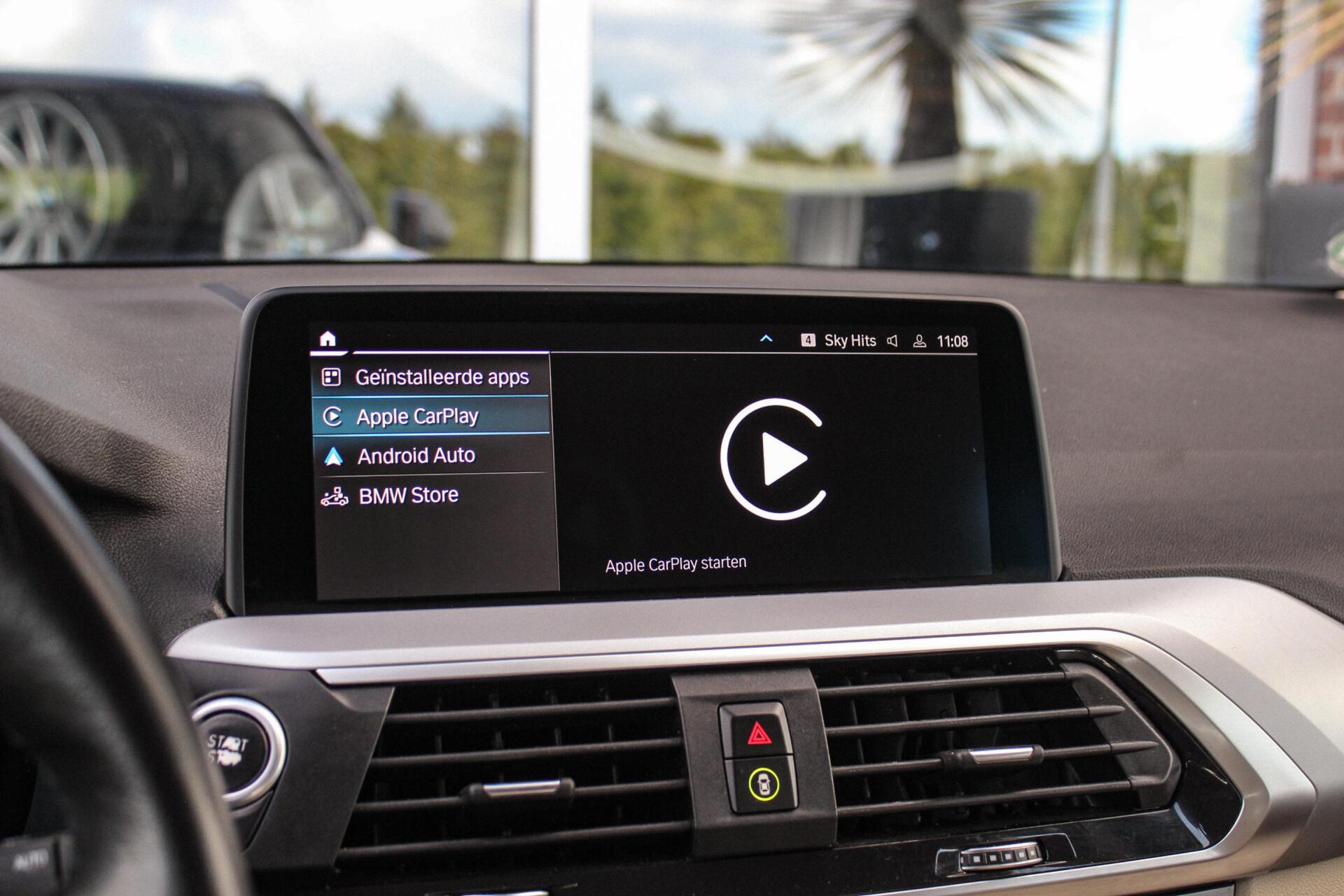Foto van BMW X3 Xdrive30e