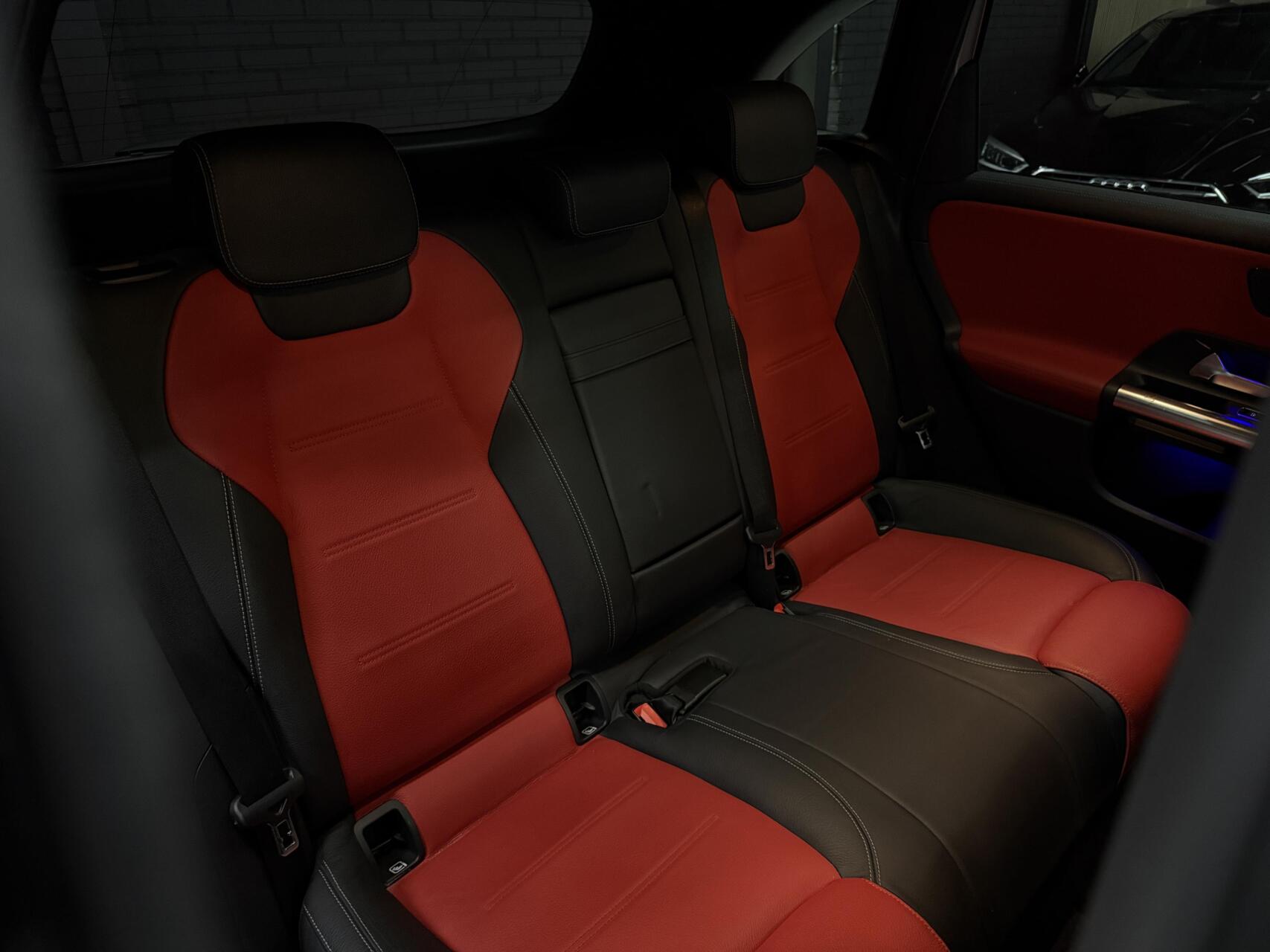 Foto van Mercedes-Benz B 250 4Matic