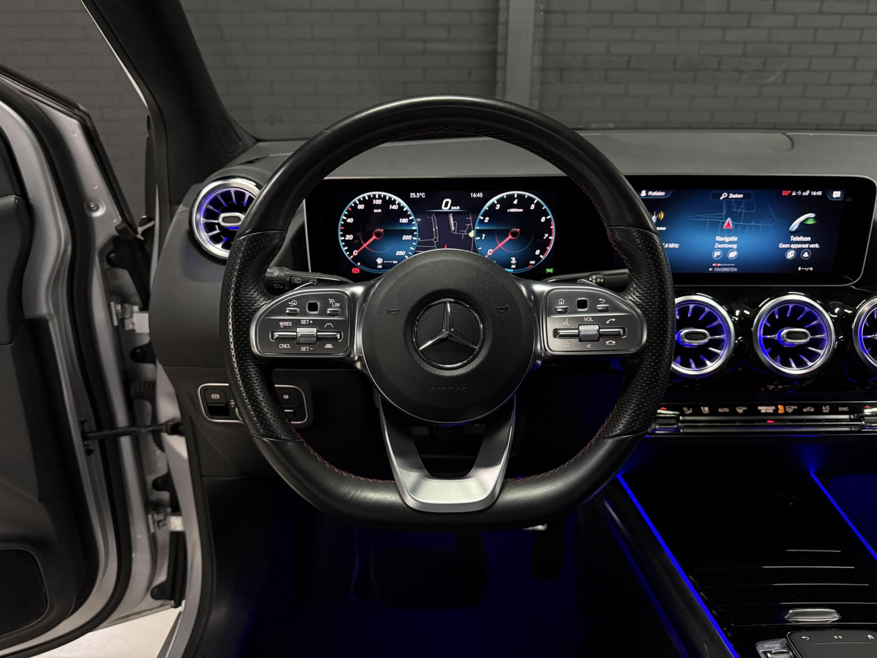 Foto van Mercedes-Benz B 250 4Matic