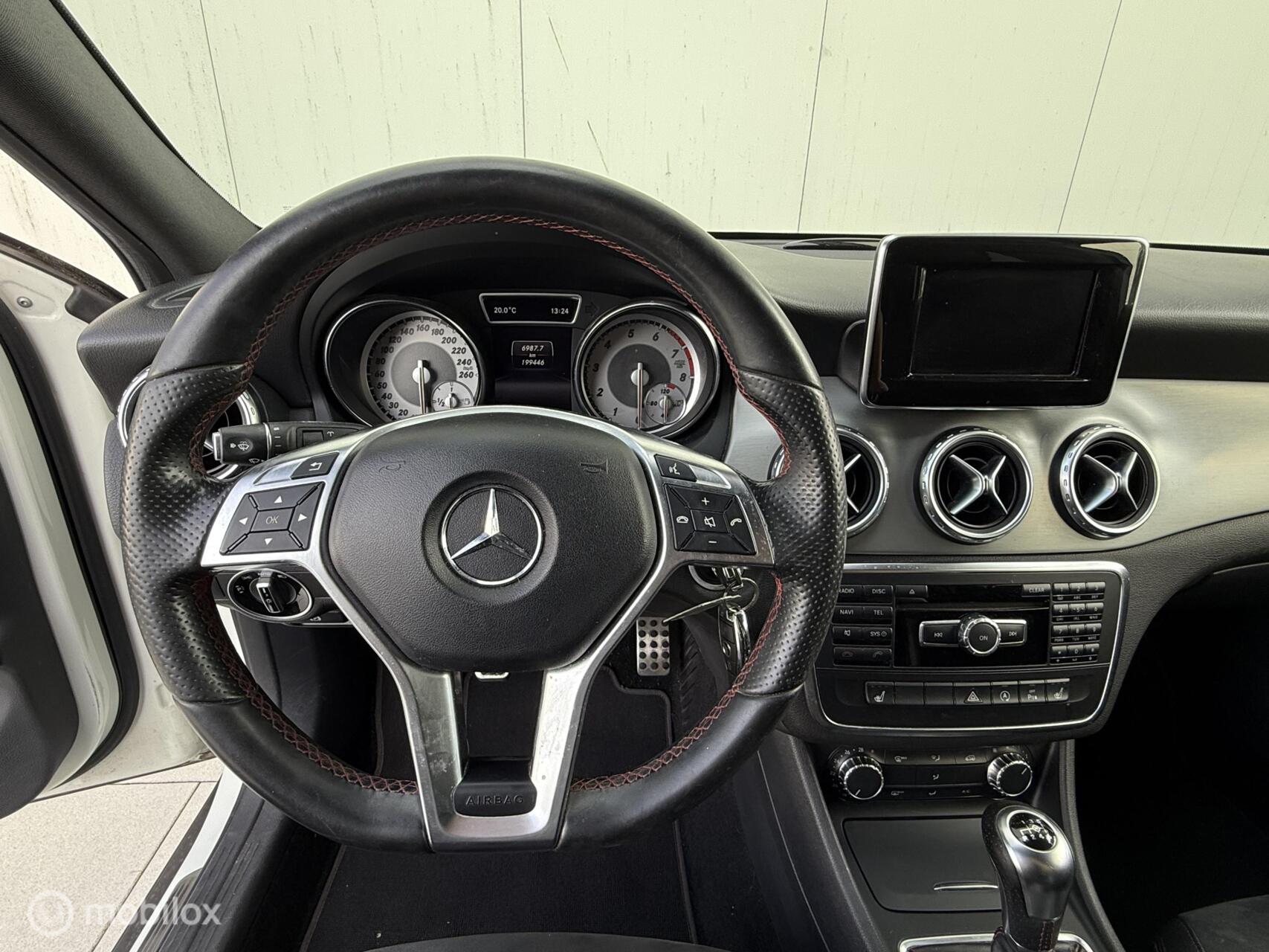 Foto van Mercedes-Benz Gla 200