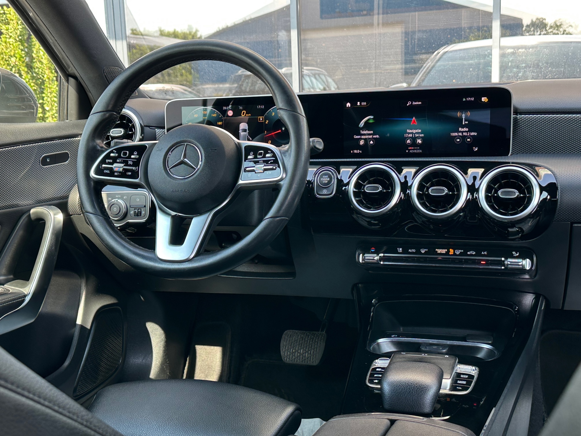 Foto van Mercedes-Benz A 220