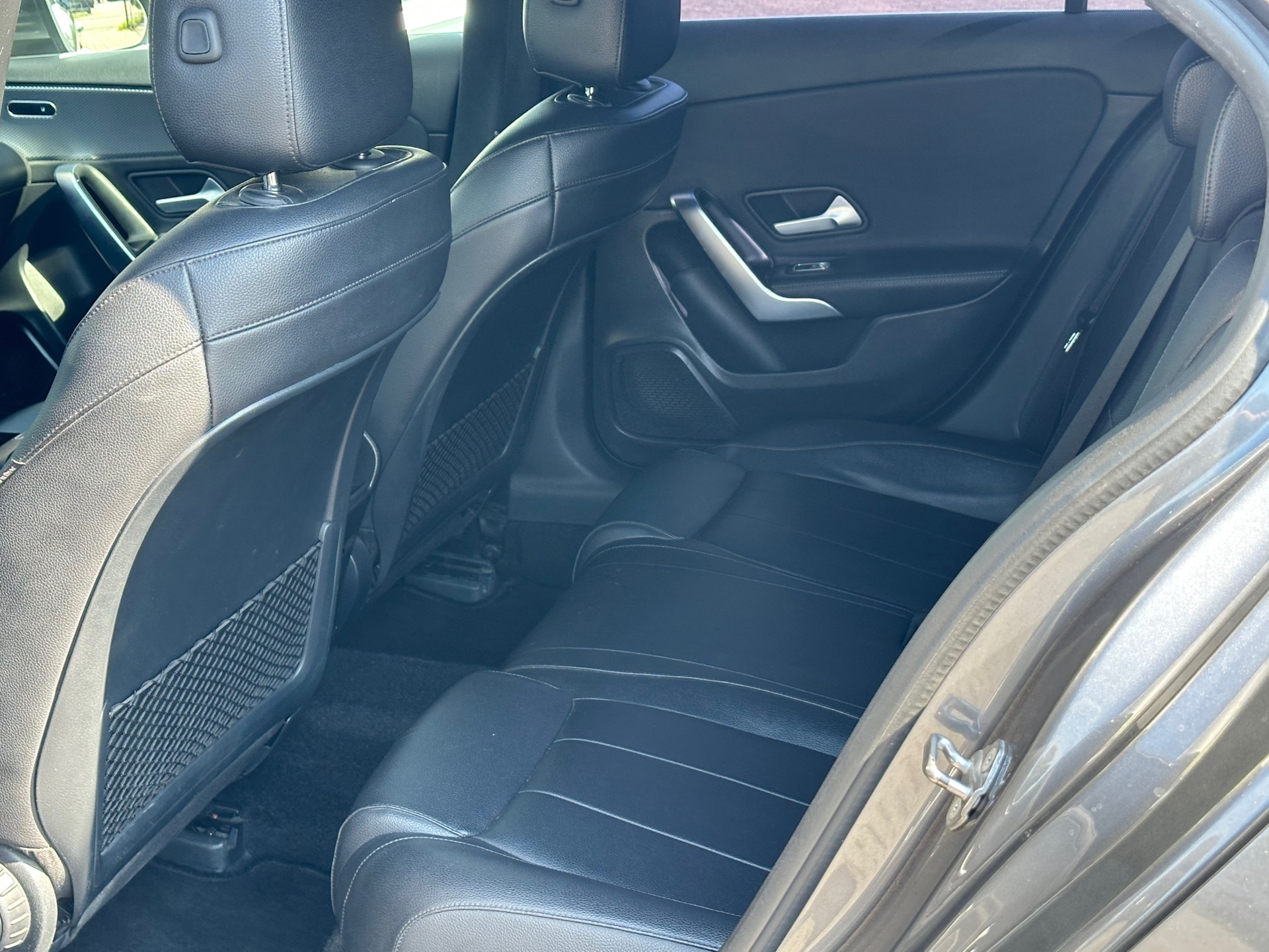 Foto van Mercedes-Benz A 220