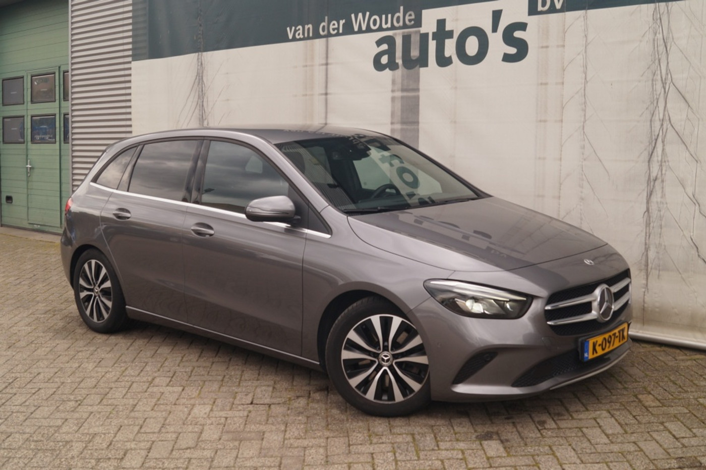 Foto van Mercedes-Benz B 250