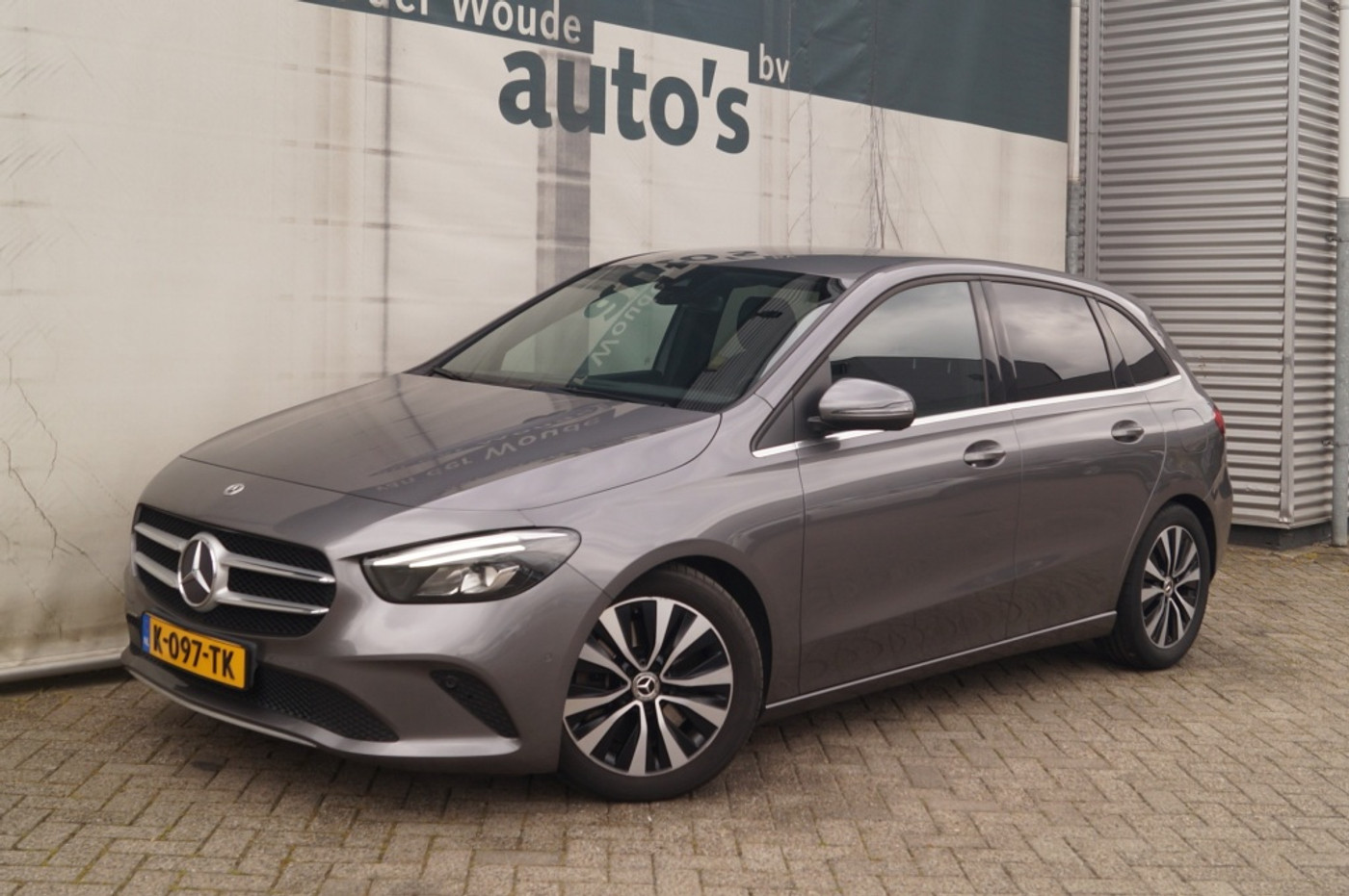 Foto van Mercedes-Benz B 250
