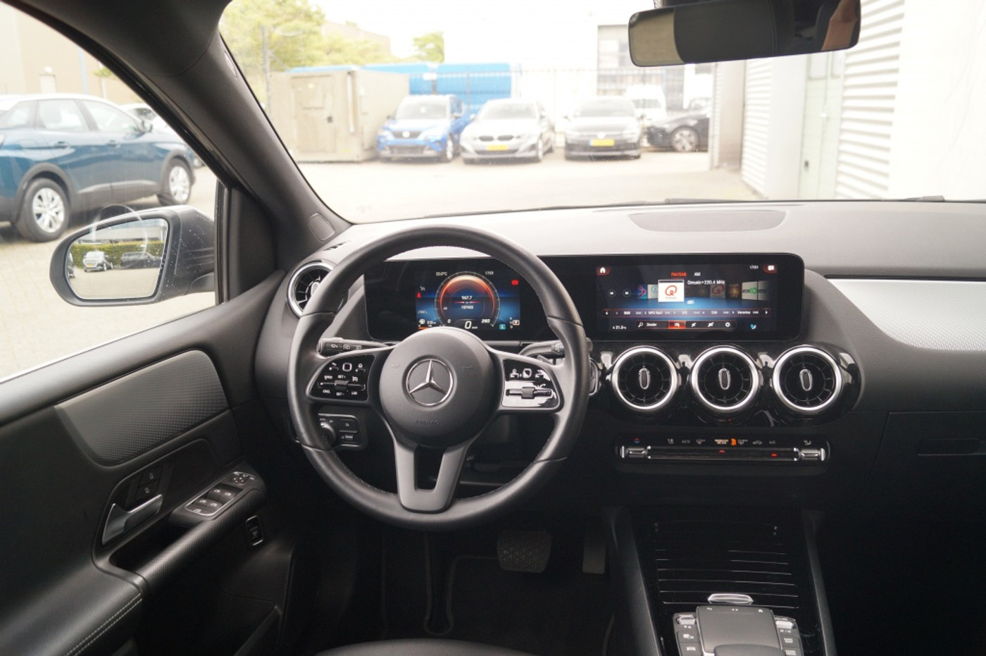 Foto van Mercedes-Benz B 250