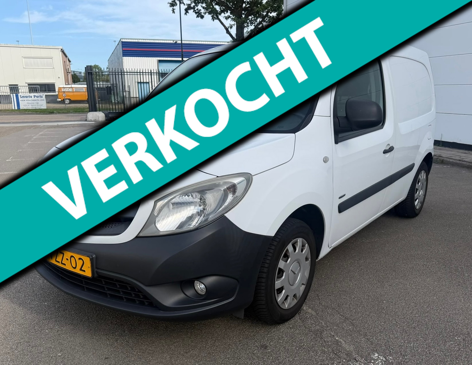 Mercedes-Benz Citan 108 CDI BlueEFFICIENCY Nap Airco Start/Stop Trekhaak 2013 - voorkant