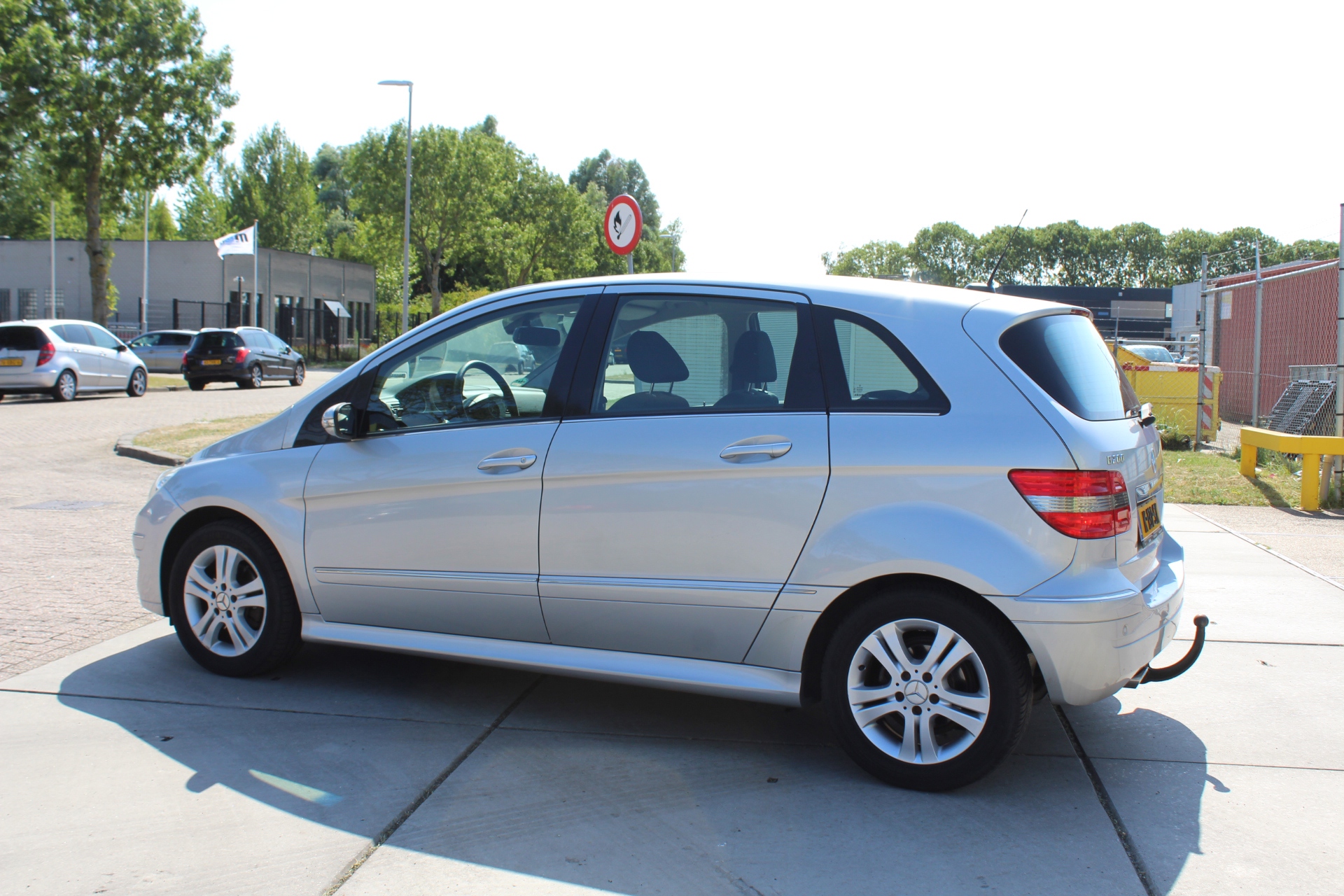 Foto van Mercedes-Benz B 200