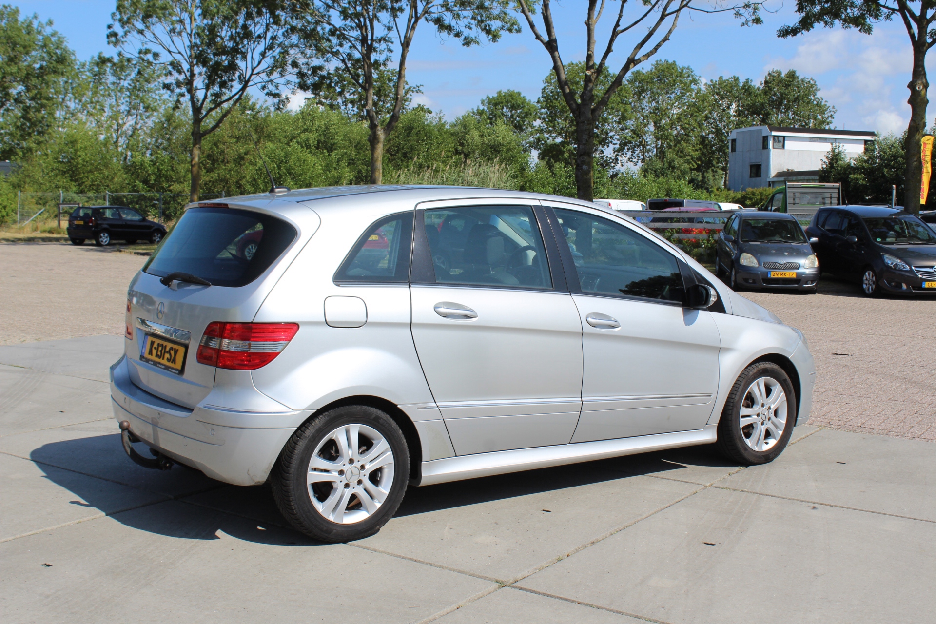Foto van Mercedes-Benz B 200