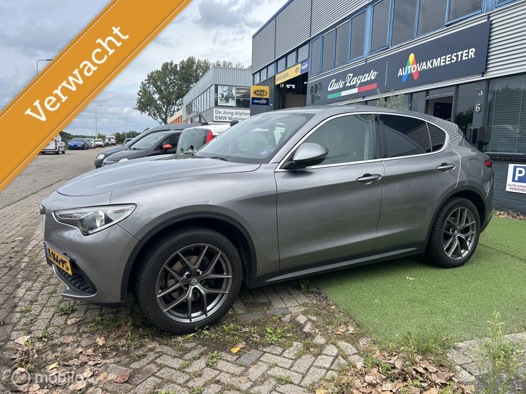 Alfa Romeo Stelvio 2.0 T AWD Super 2017 - voorkant