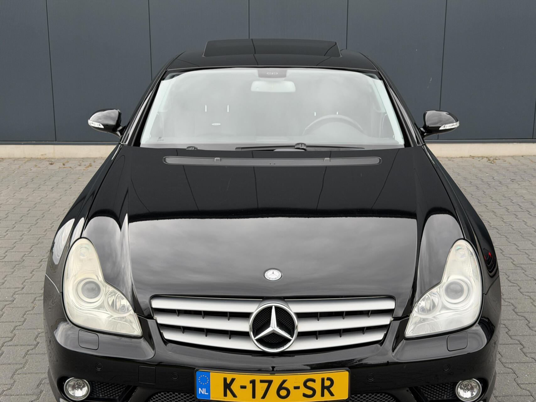 Foto van Mercedes-Benz CLS 63 AMG
