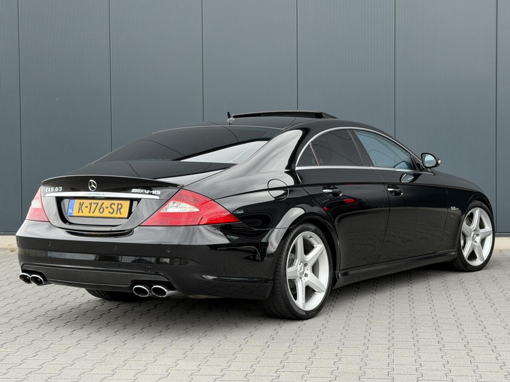 Foto van Mercedes-Benz CLS 63 AMG