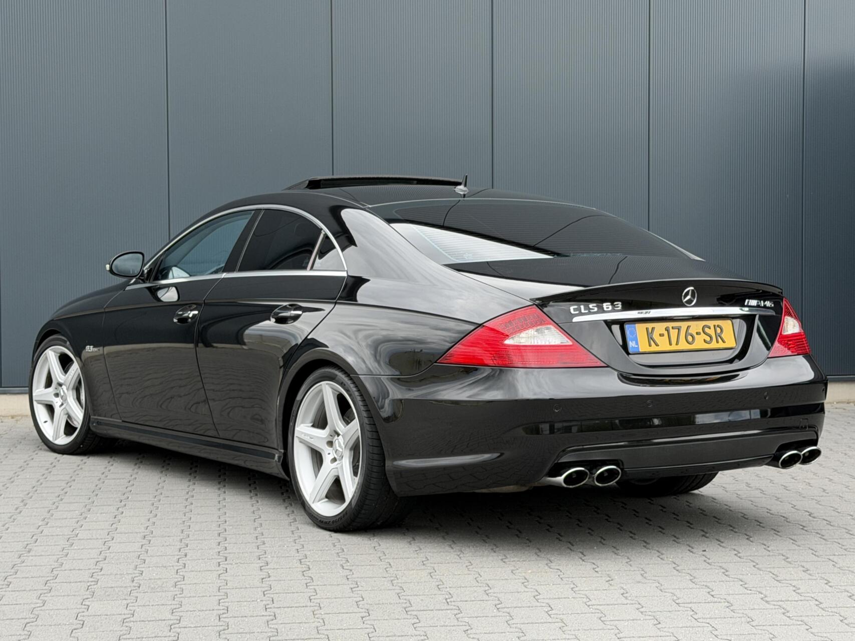 Foto van Mercedes-Benz CLS 63 AMG