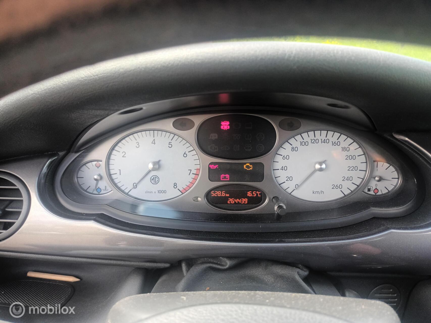 Foto van MG MG Zt-t