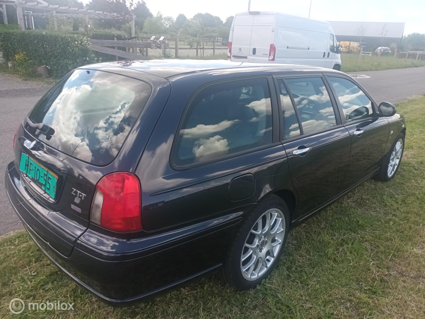 Foto van MG MG Zt-t