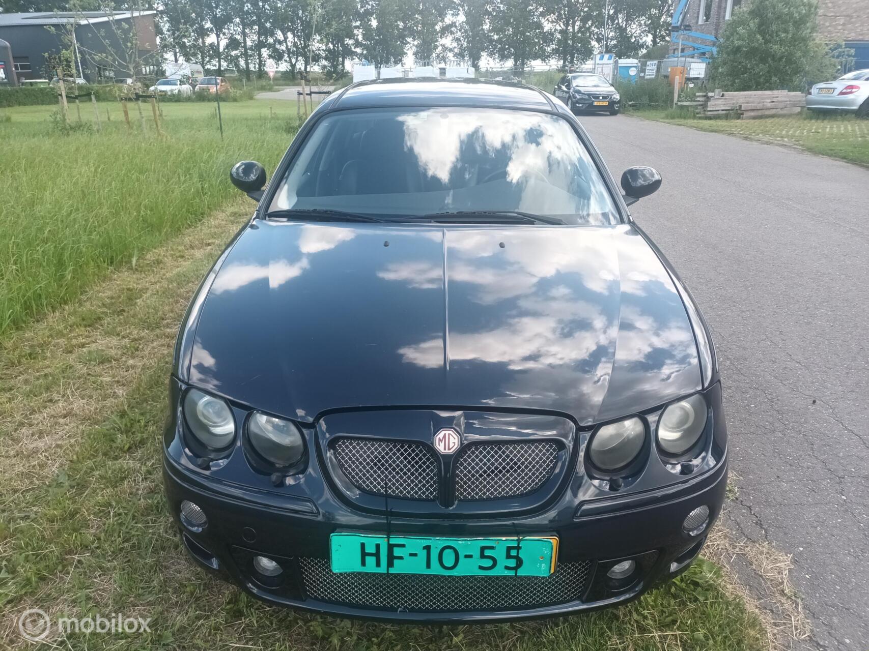 Foto van MG MG Zt-t