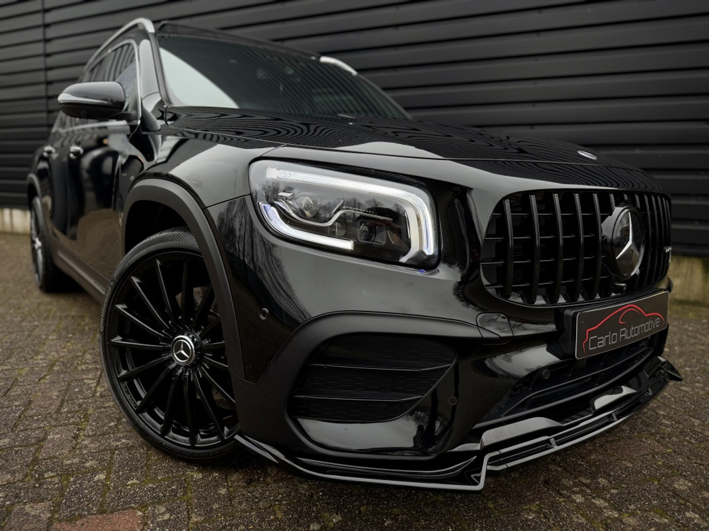 Foto van Mercedes-Benz GLB 250 4Matic