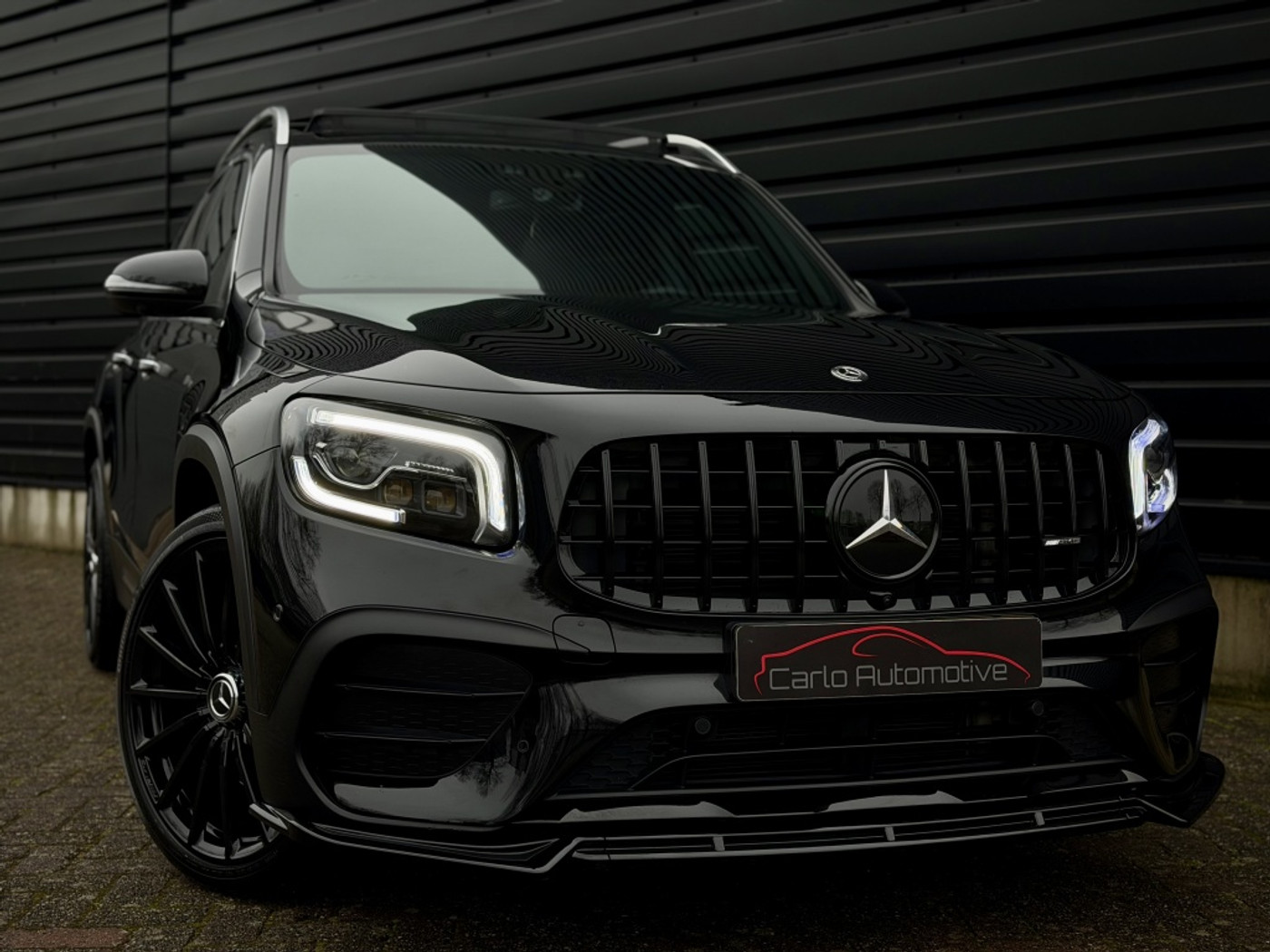 Foto van Mercedes-Benz GLB 250 4Matic