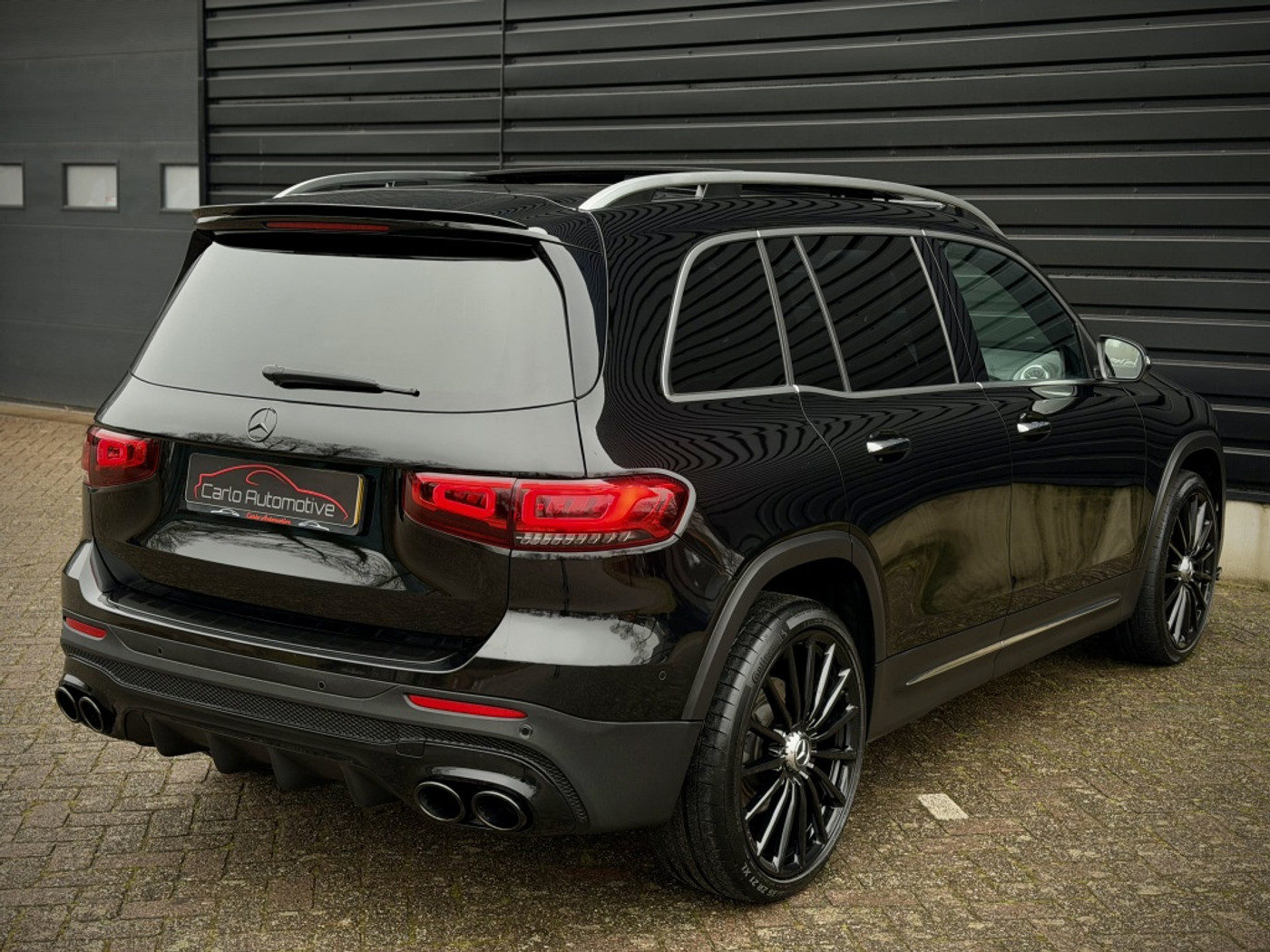 Foto van Mercedes-Benz GLB 250 4Matic