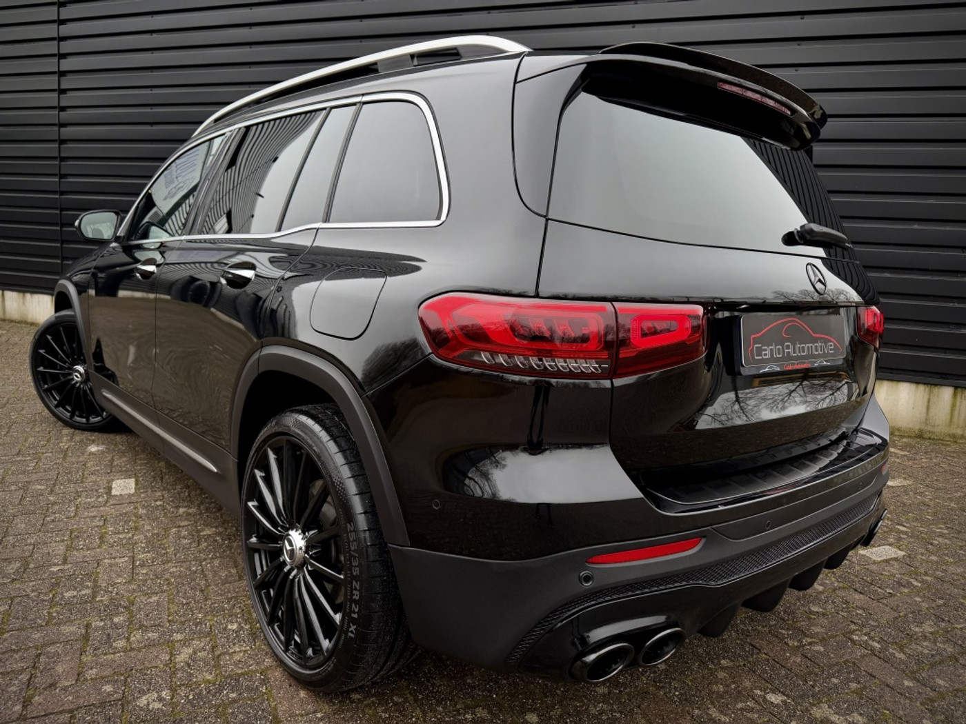 Foto van Mercedes-Benz GLB 250 4Matic