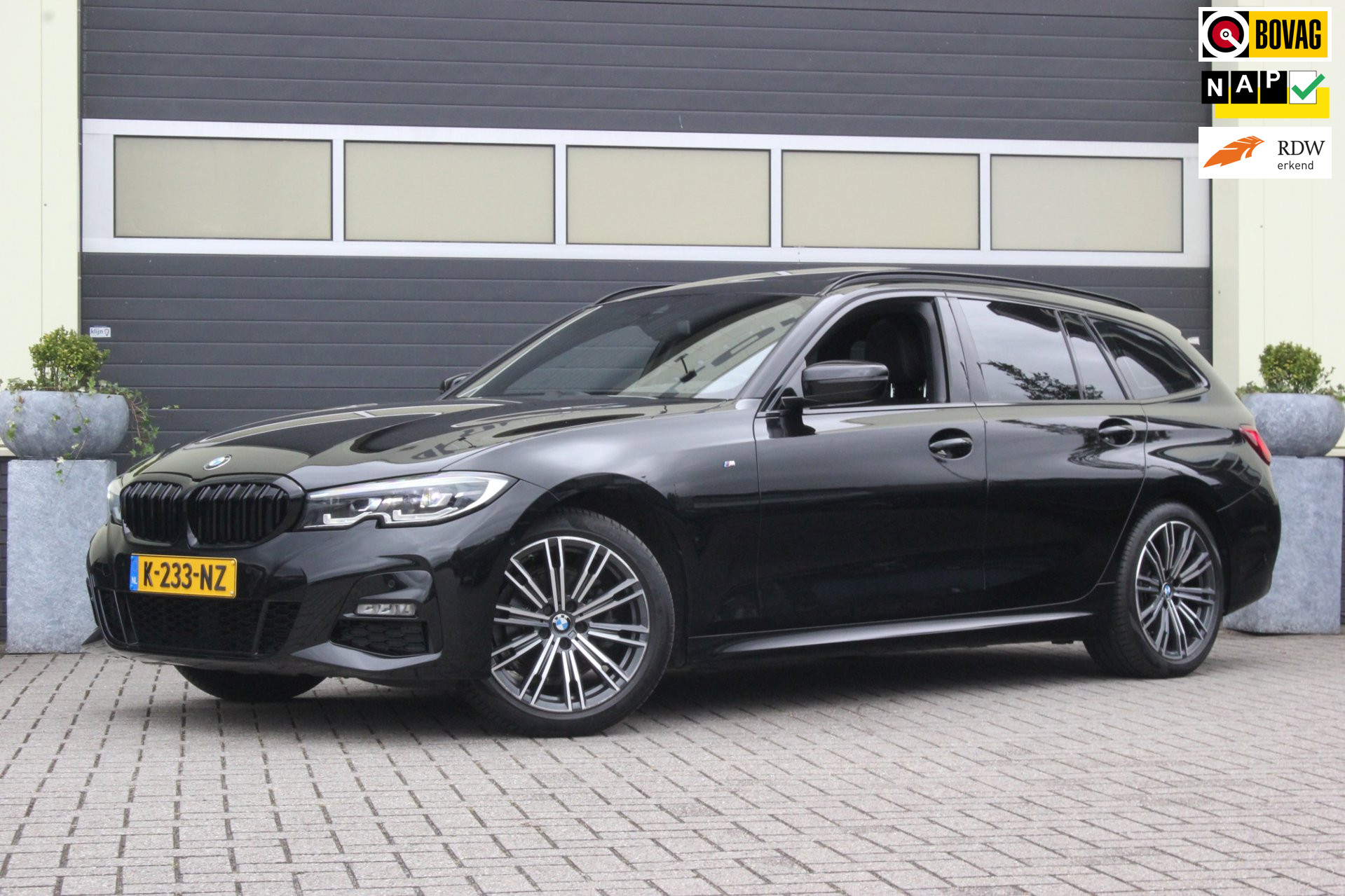 BMW 318i 318i High Executive M Sport| Trekhaak | 2021 - voorkant