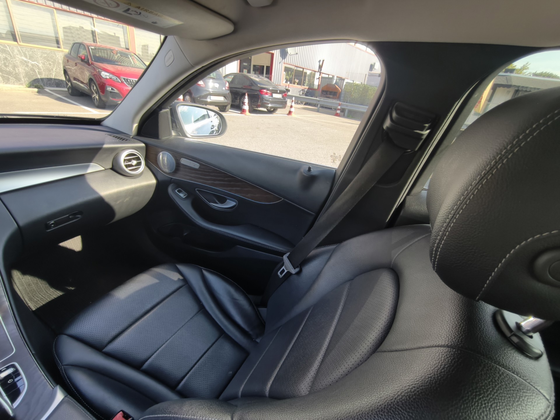 Foto van Mercedes-Benz C 200