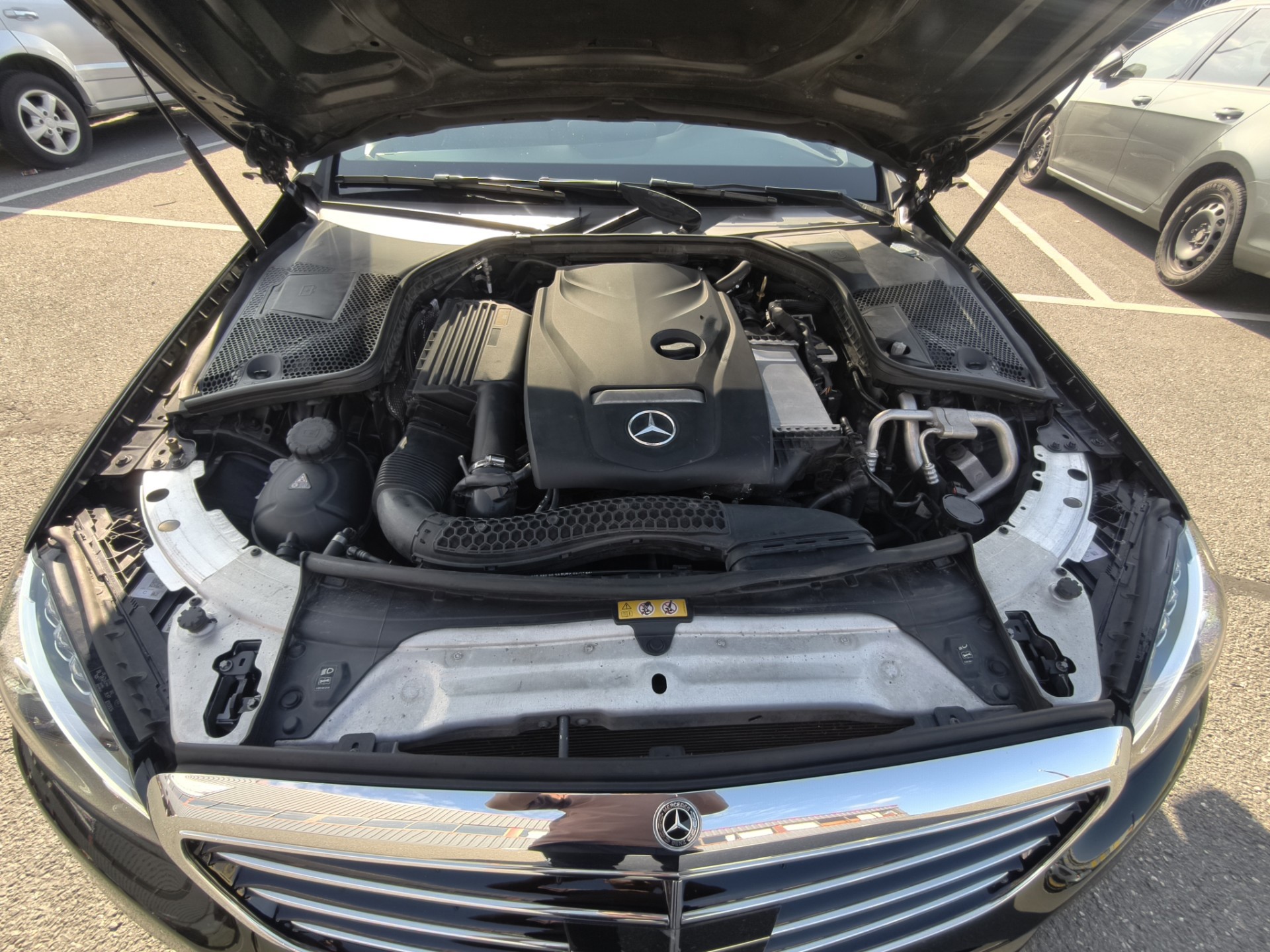 Foto van Mercedes-Benz C 200