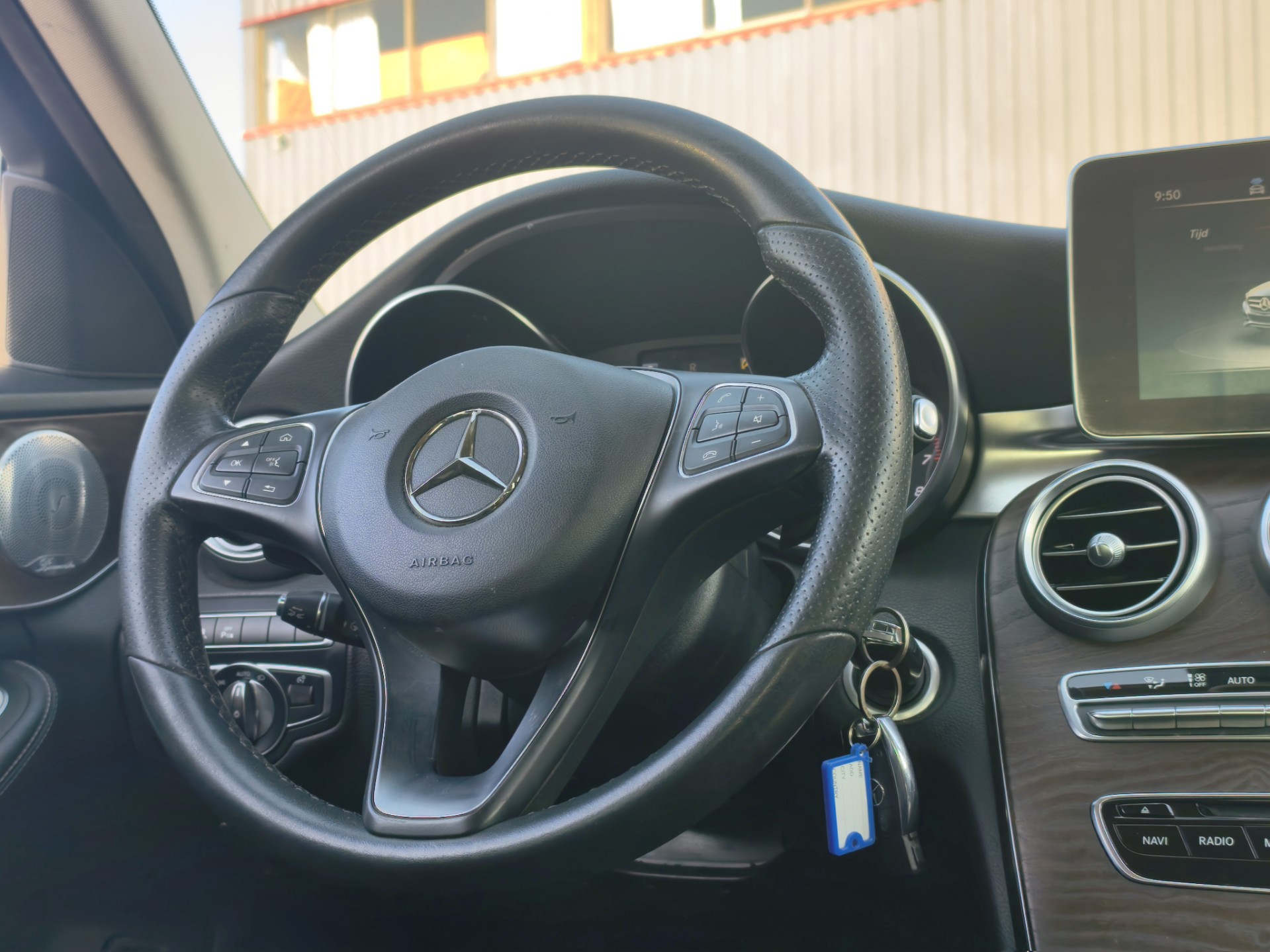 Foto van Mercedes-Benz C 200