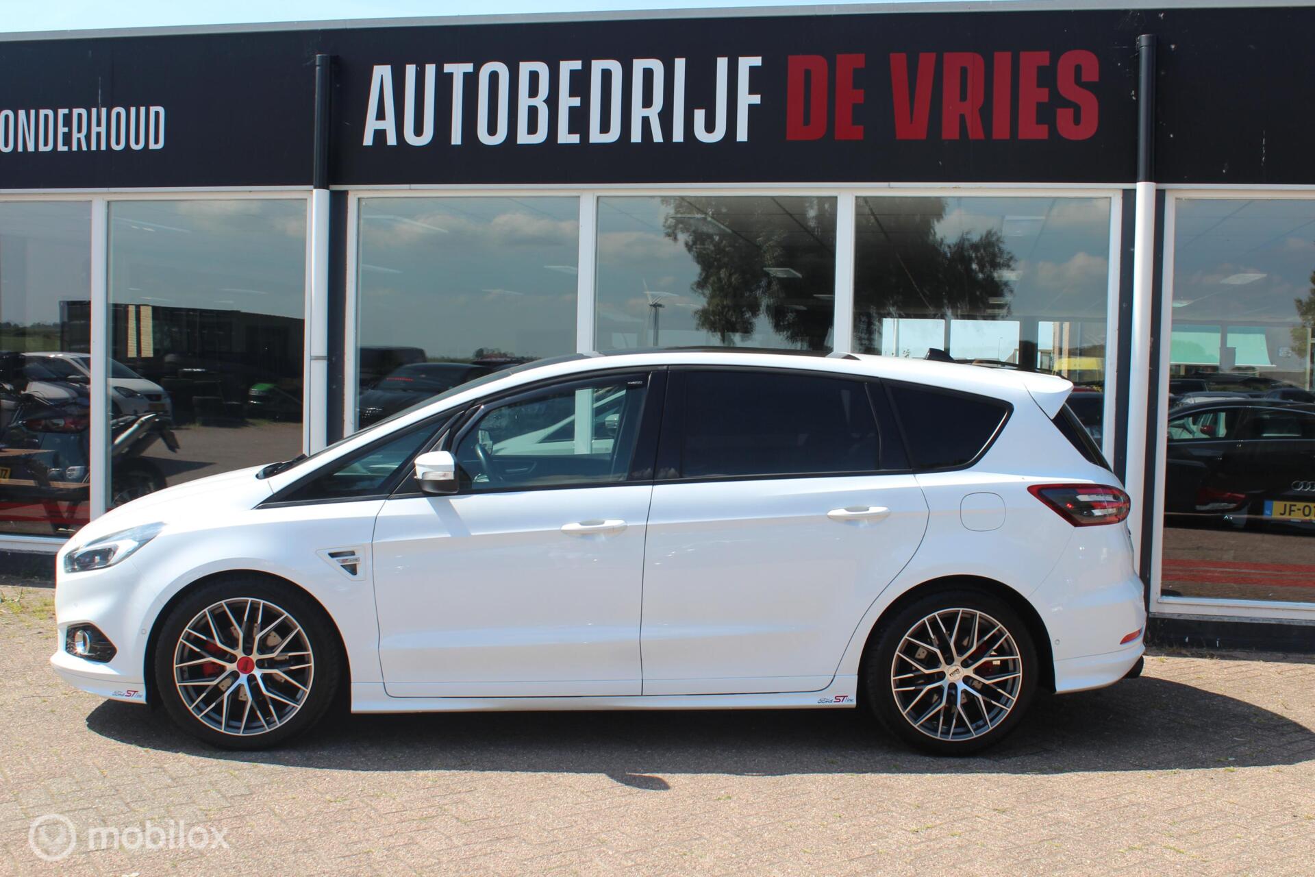 Foto van Ford S-max