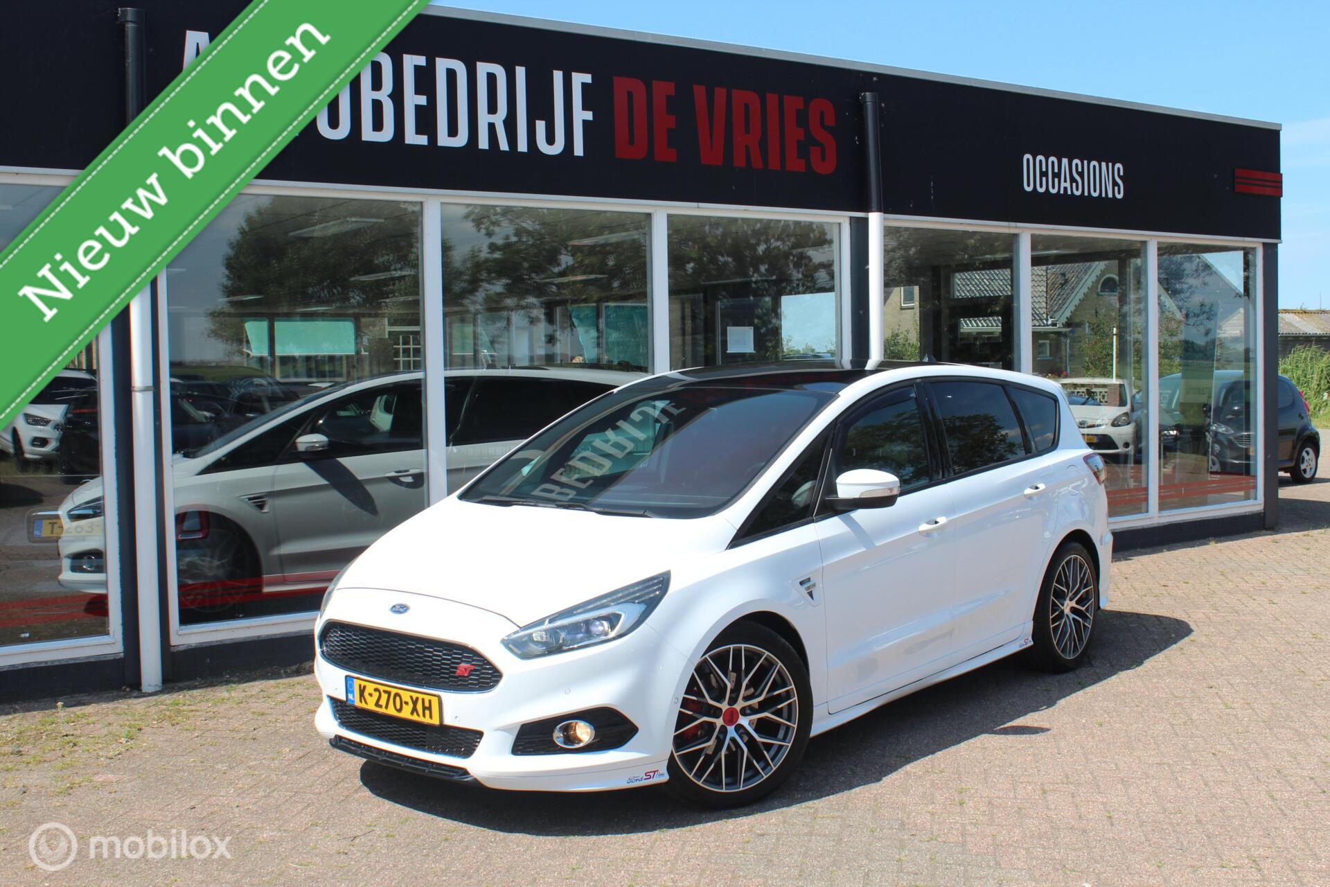 Ford S-max 1.5 ST-Line Pano/20Inch/Leder/Camera/Trekhaak/Etc 2018 - voorkant