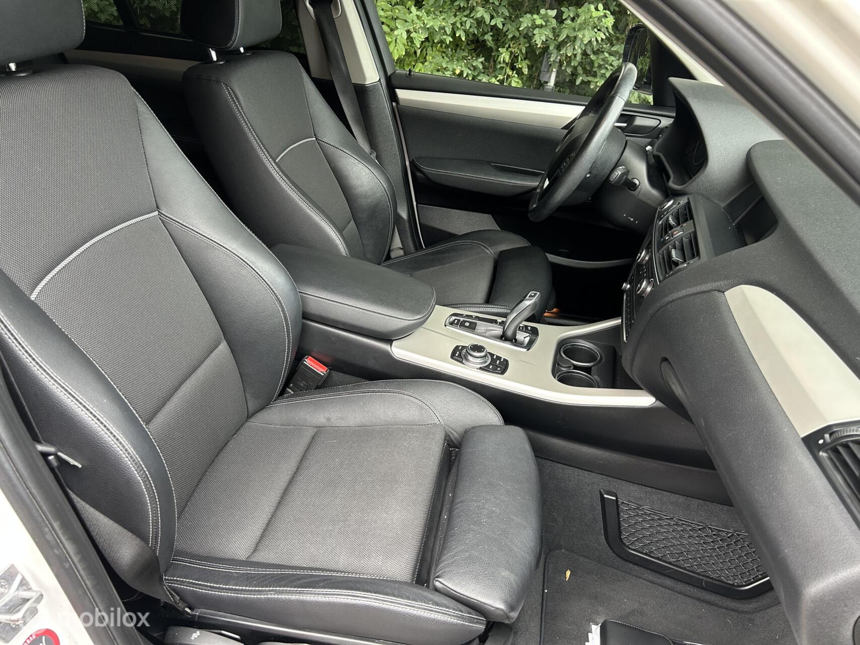 Foto van BMW X3 Xdrive20i