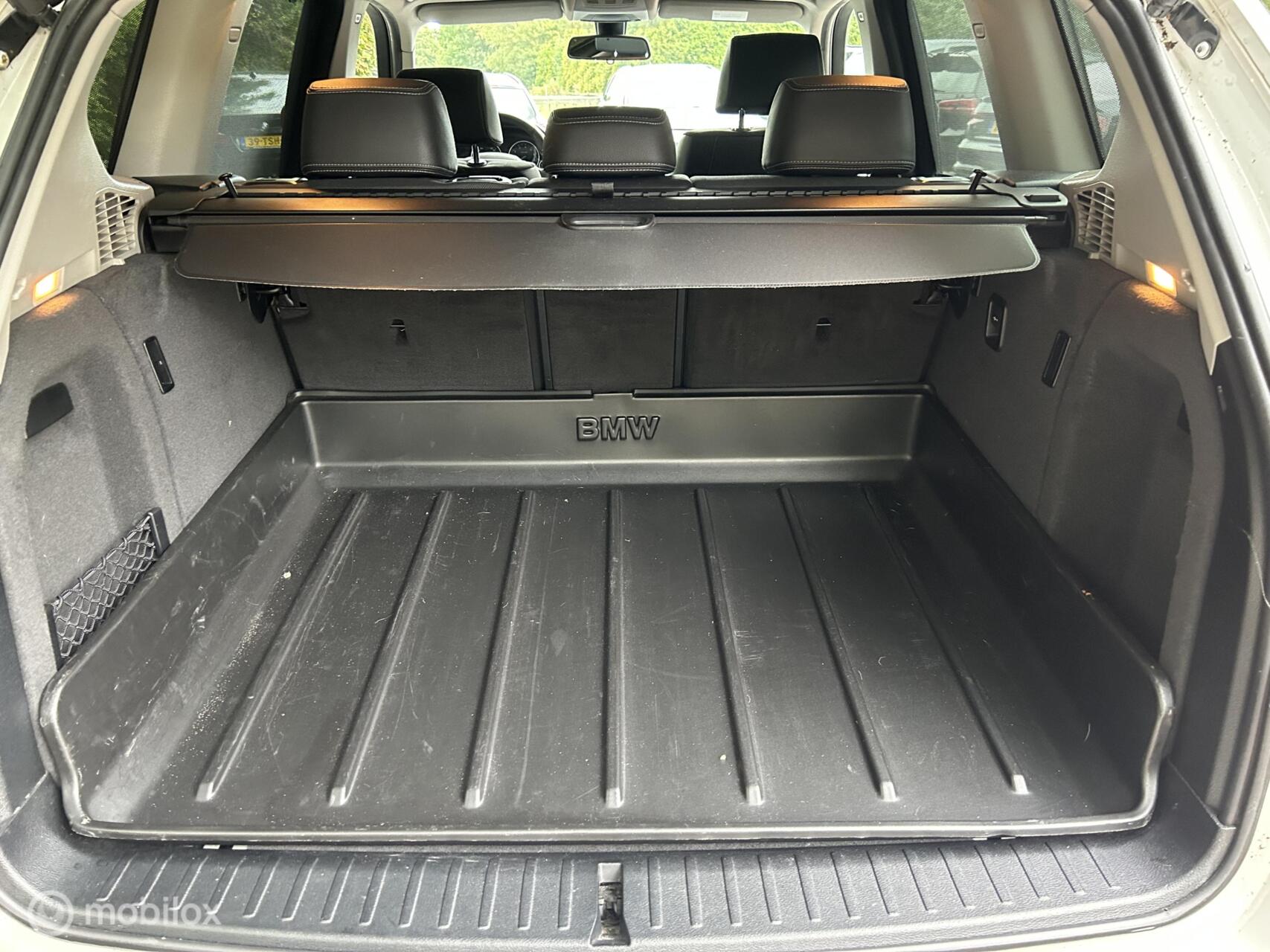 Foto van BMW X3 Xdrive20i