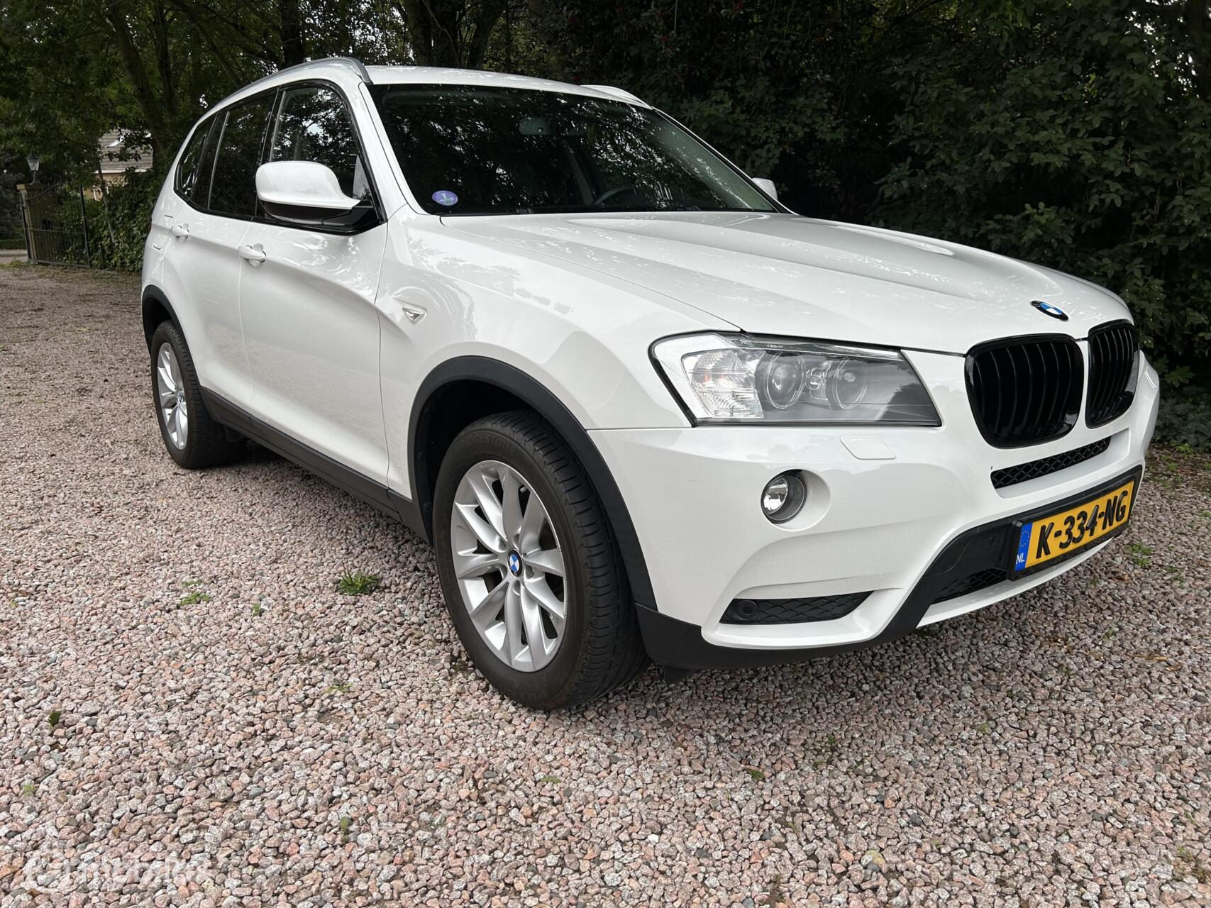 Foto van BMW X3 Xdrive20i