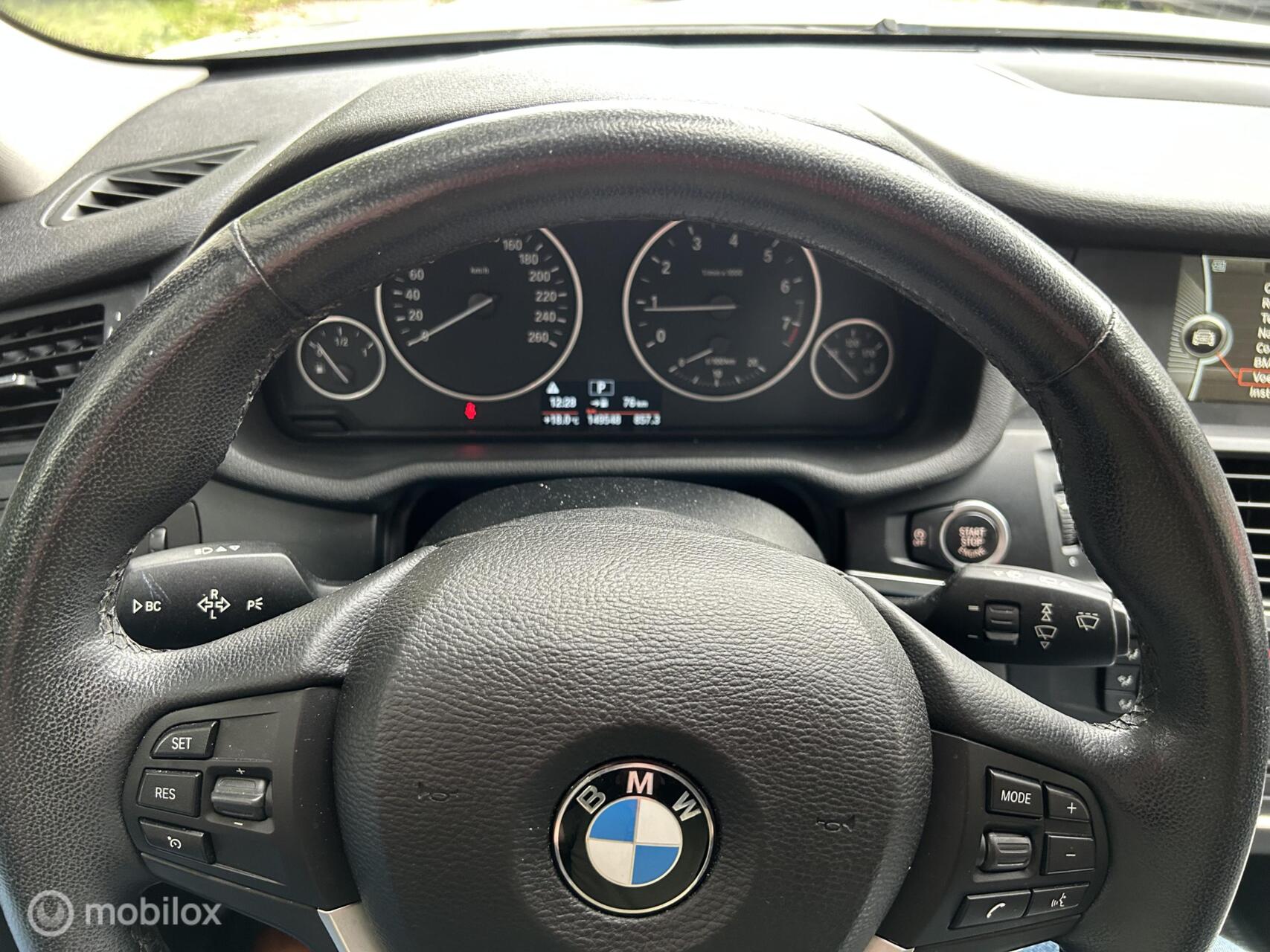 Foto van BMW X3 Xdrive20i