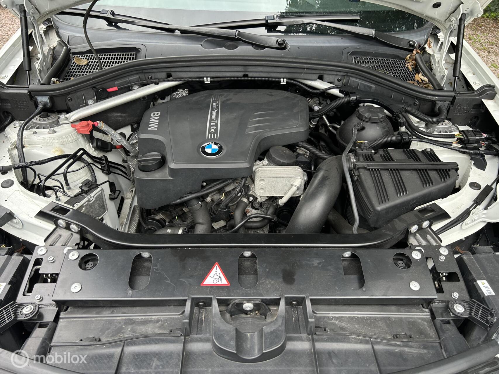 Foto van BMW X3 Xdrive20i