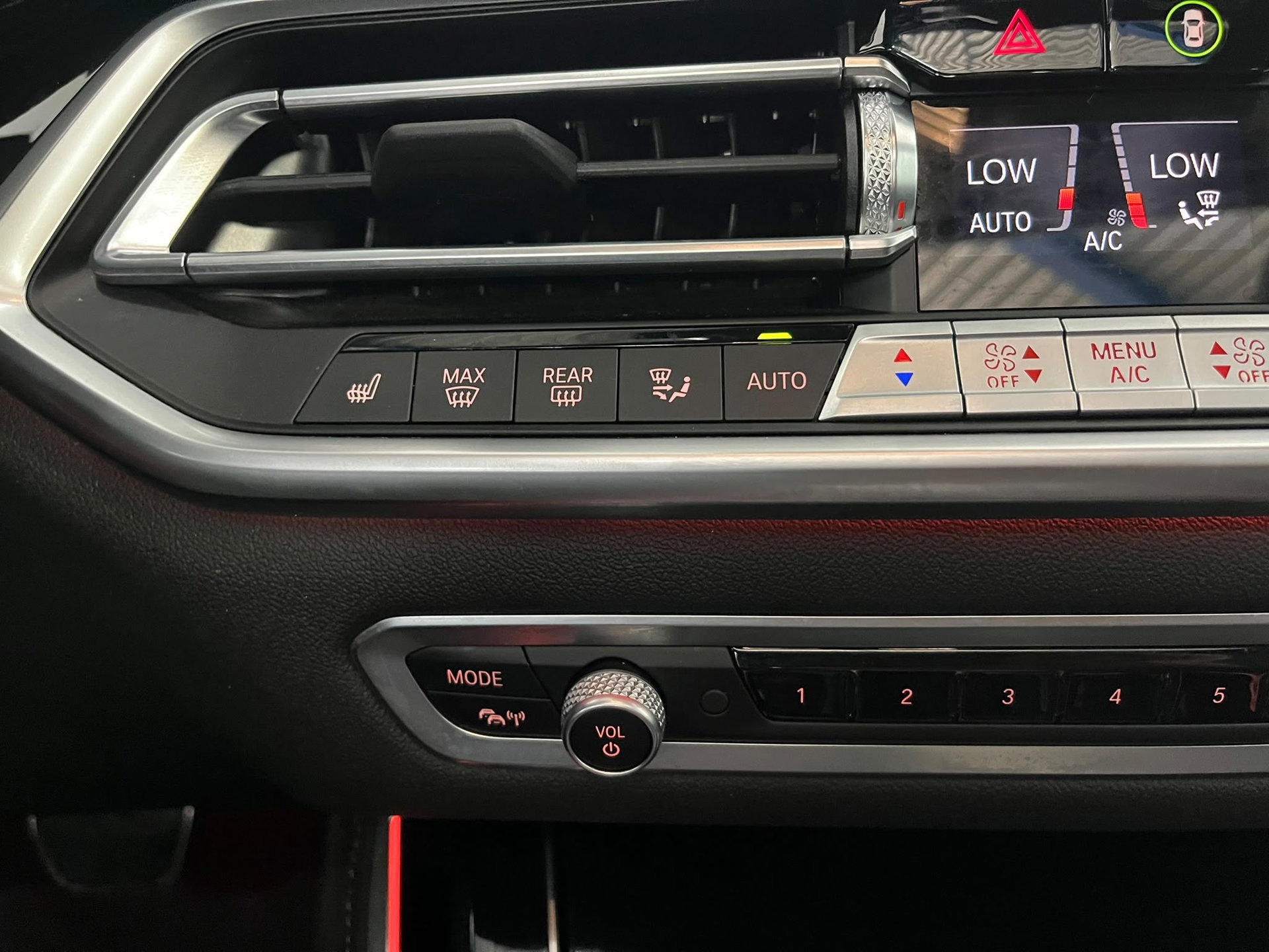 Foto van BMW X5 Xdrive40i
