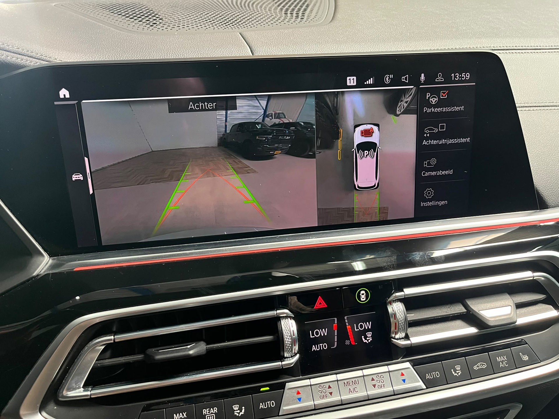 Foto van BMW X5 Xdrive40i