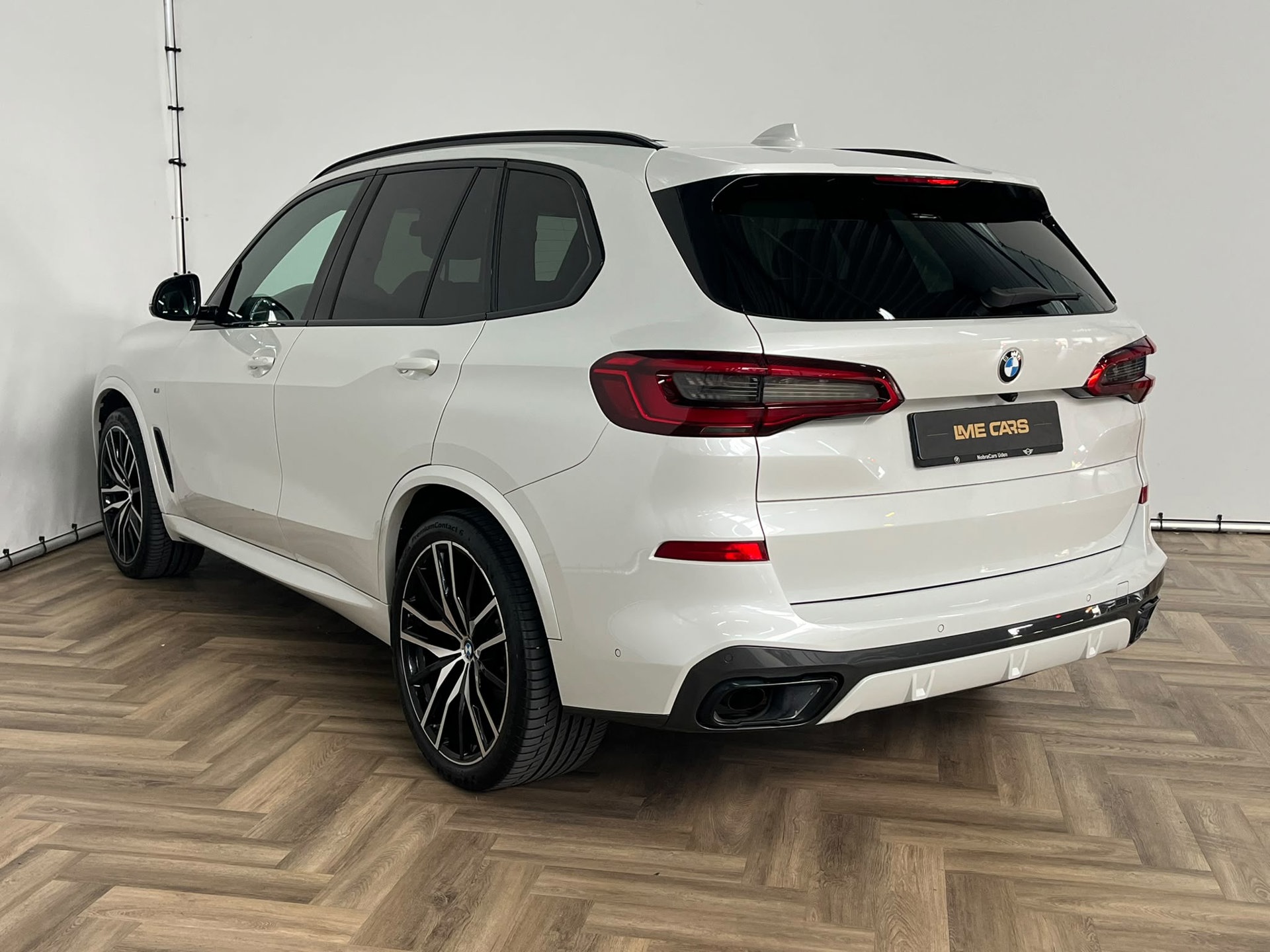 Foto van BMW X5 Xdrive40i